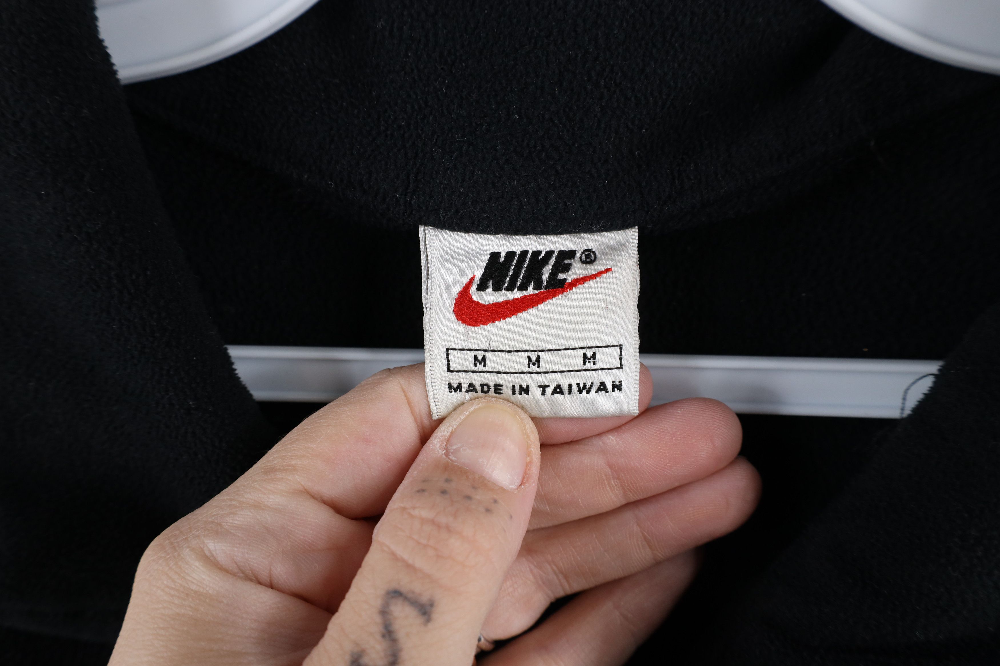 Nike × Vintage Vintage 90s Nike Scott Mini Swoosh Half Zip Fleece Sweater Size US M / EU 48-50 / 2 - 7 Thumbnail