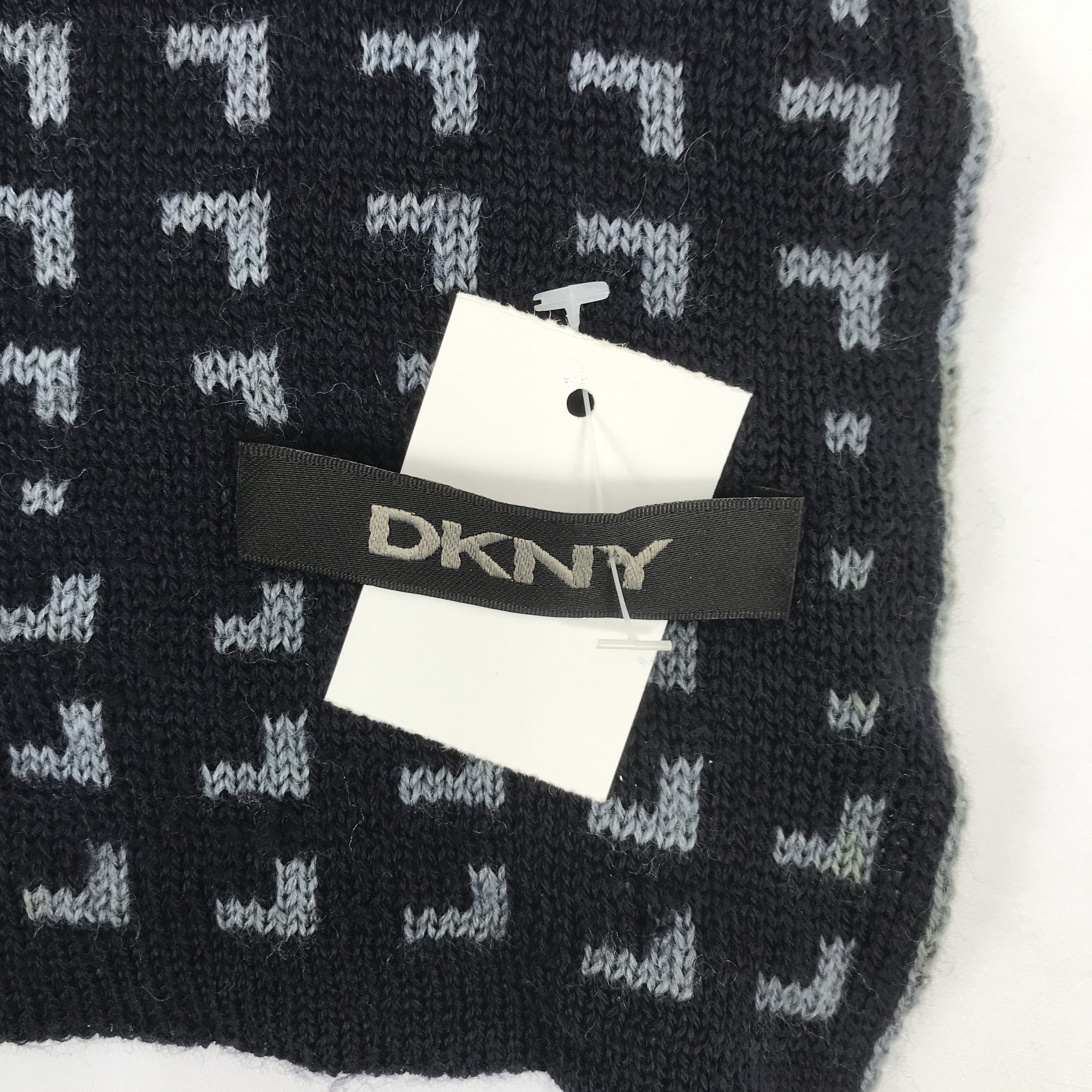 DKNY Vintage DKNY Scarf Ribbed Knit Muffler Winter Wool . Size ONE SIZE - 4 Thumbnail
