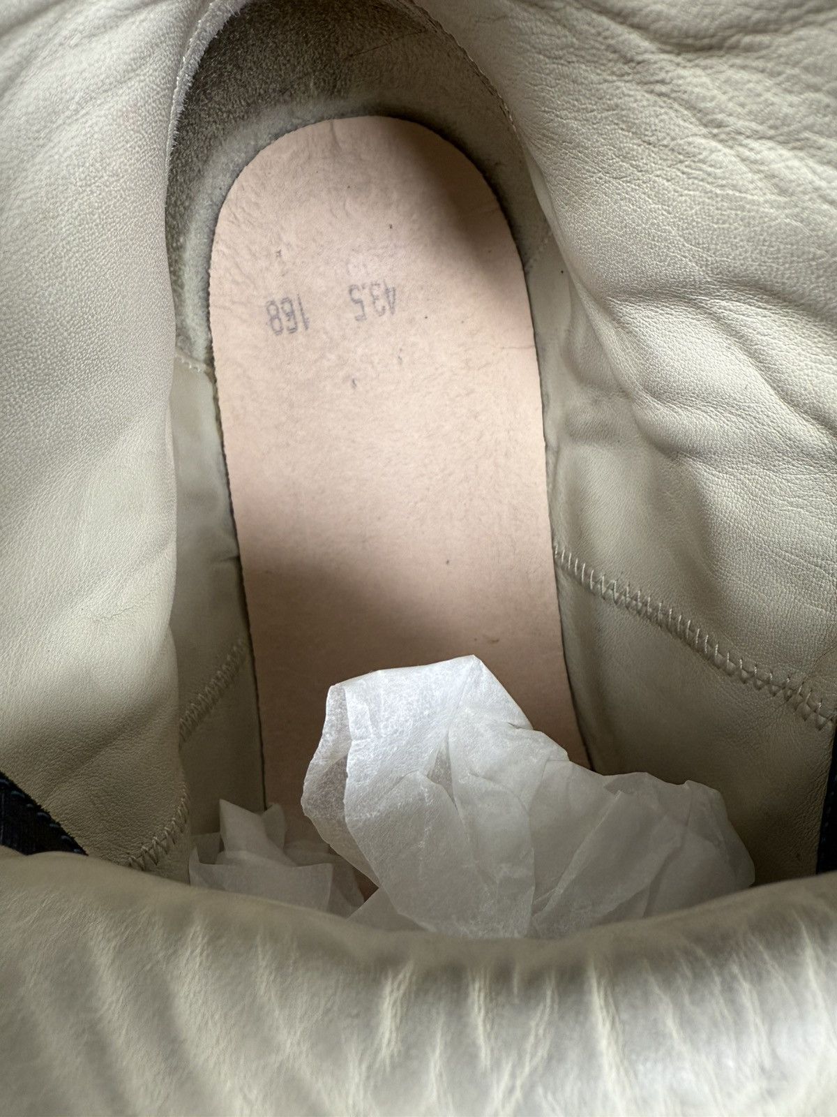 Maison Margiela Maison Margiela Holographic Futures 43.5 Size US 10.5 / EU 43-44 - 10 Thumbnail
