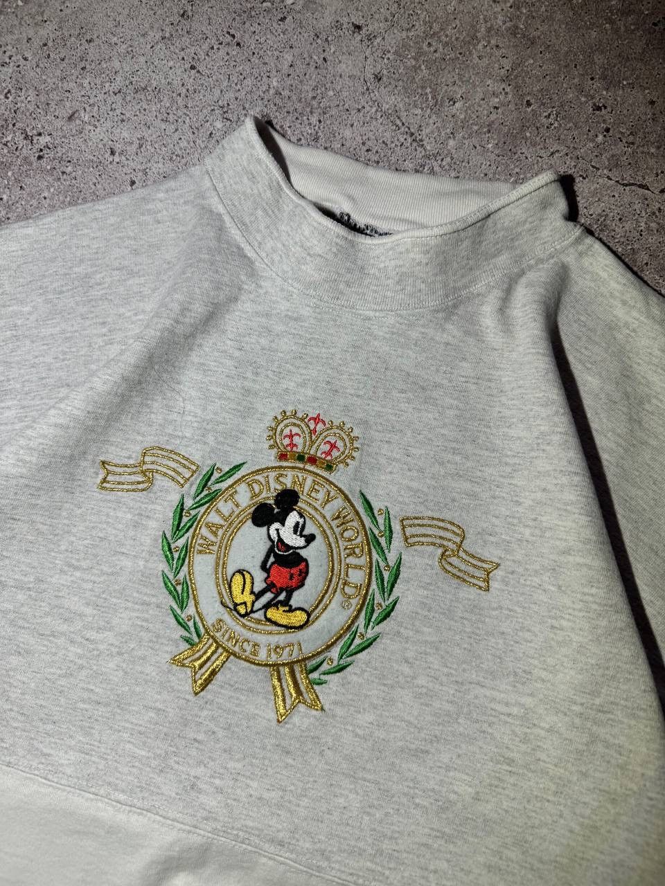 Disney × Mickey Mouse × Vintage Vintage Disney Mickey Mouse 90s T-shirt Embroidered Logo Size US XL / EU 56 / 4 - 6 Thumbnail
