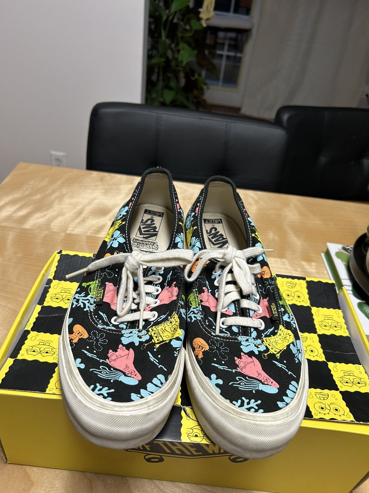 Vans Spongebob Vans Era Size US 12 / EU 45 - 2 Thumbnail