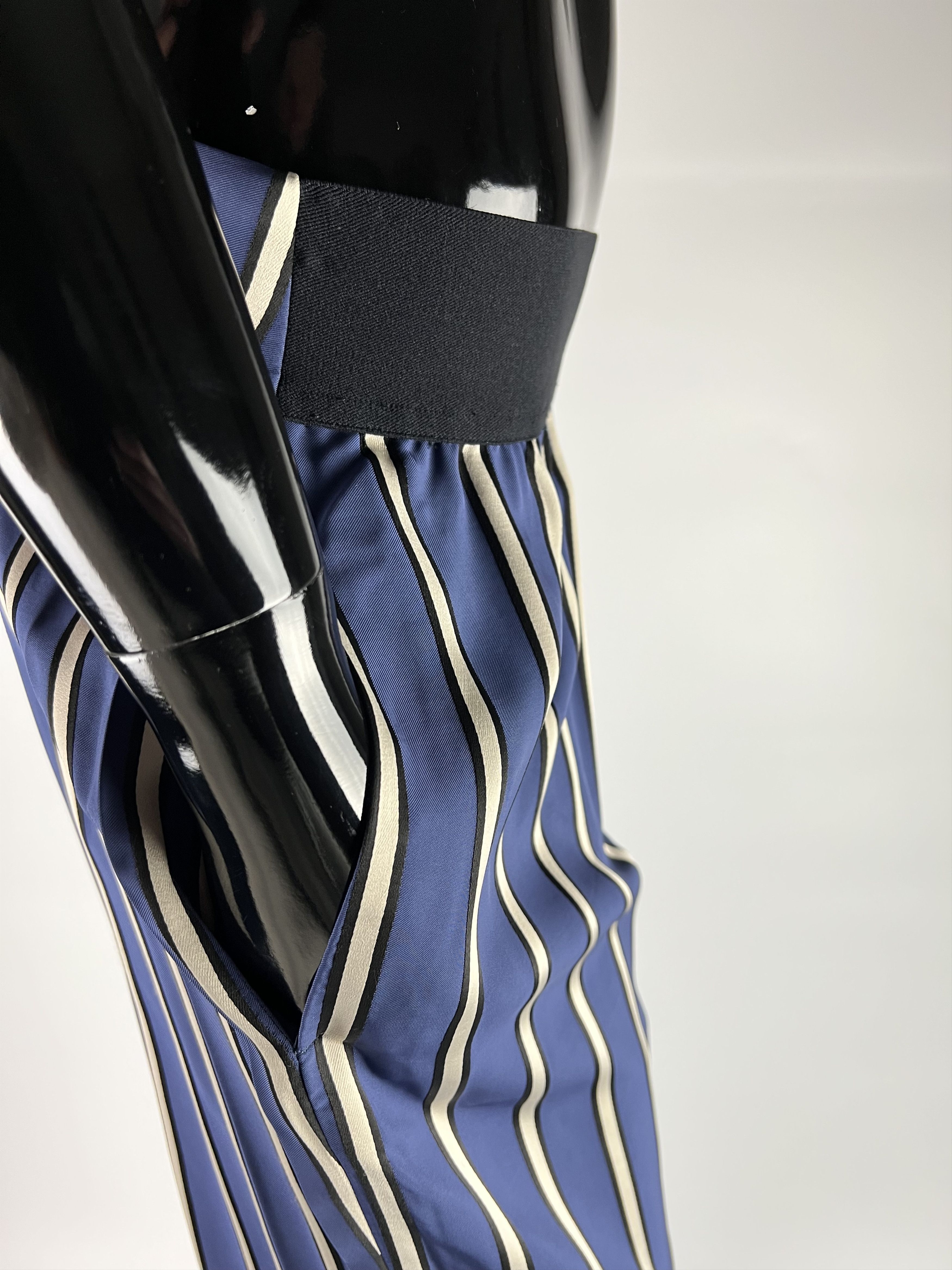 Peserico Peserico Sign Striped Trousers Pants Size IT42 Size 28" / US 6 / IT 42 - 4 Thumbnail