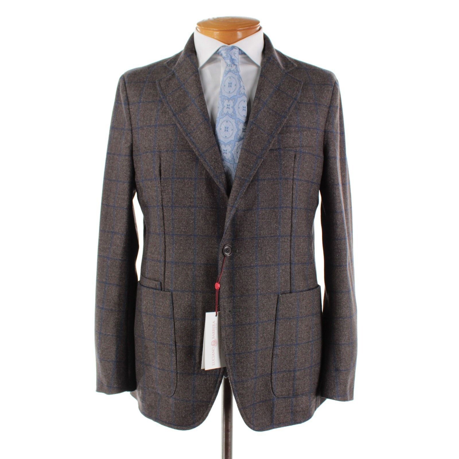 Luciano Barbera New with tags Sport Coat Size 44 US in Brow