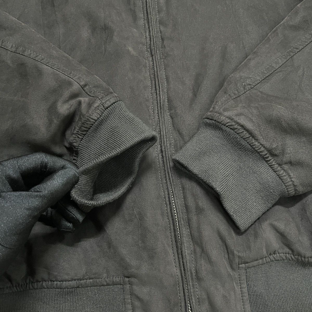 Japanese Brand × Uniqlo Uniqlo Suede Bomber Jacket Size US L / EU 52-54 / 3 - 4 Thumbnail