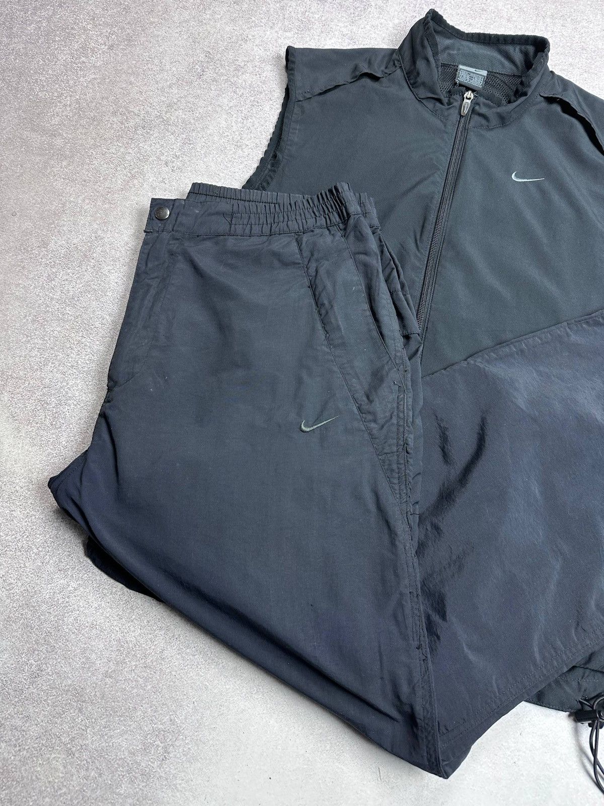 Nike Vintage Nike Swoosh TN Skepta Style Y2K Tracksuit M Size US M / EU 48-50 / 2 - 6 Thumbnail