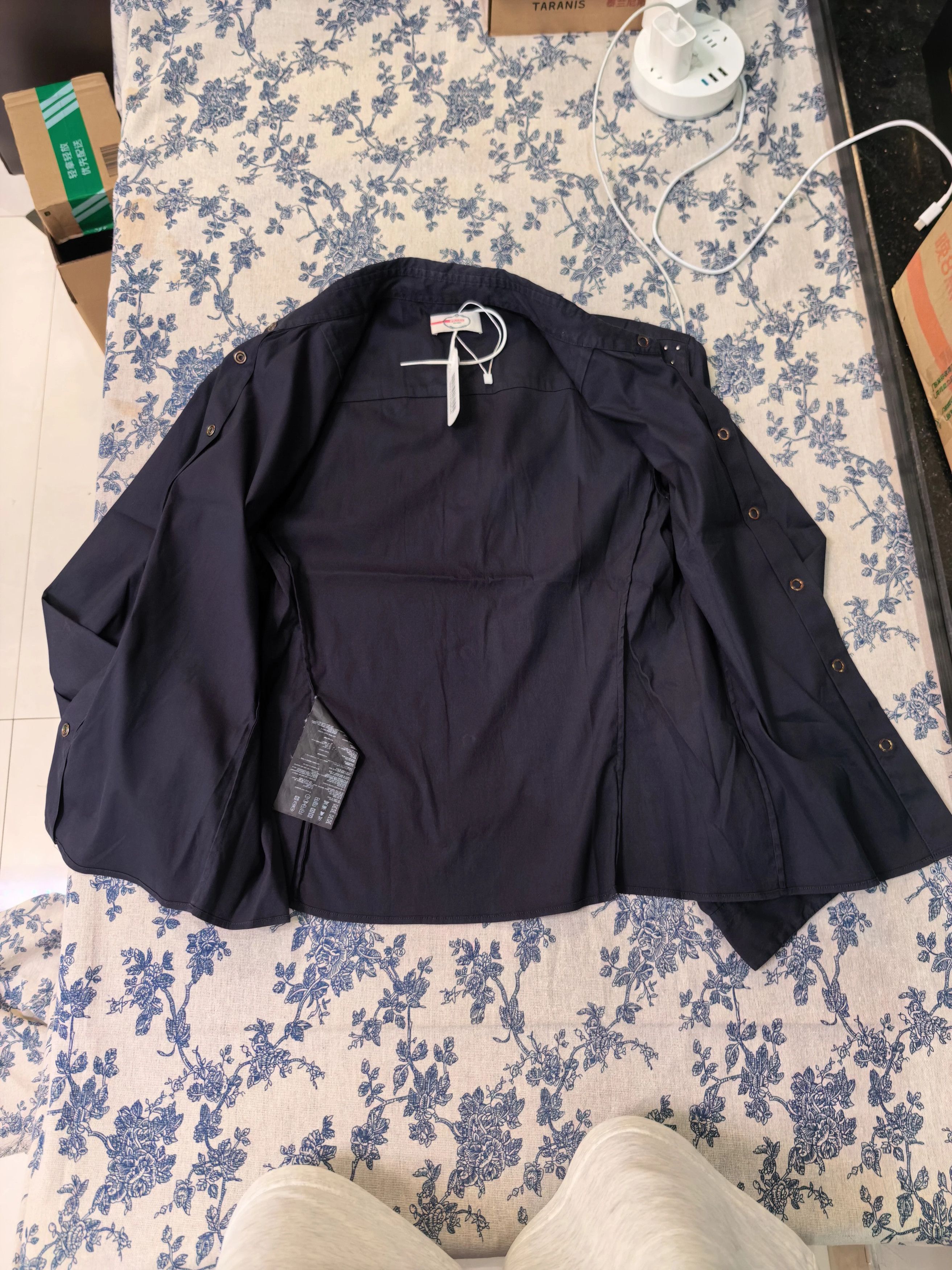 Prada Prada Rivet Shirt 40 Size S / US 4 / IT 40 - 3 Thumbnail