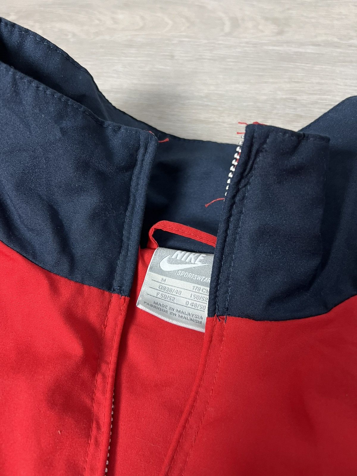 Nike Nike Vintage Jacket Drill Y2K Red Mini Logo❤️ Size US M / EU 48-50 / 2 - 5 Thumbnail