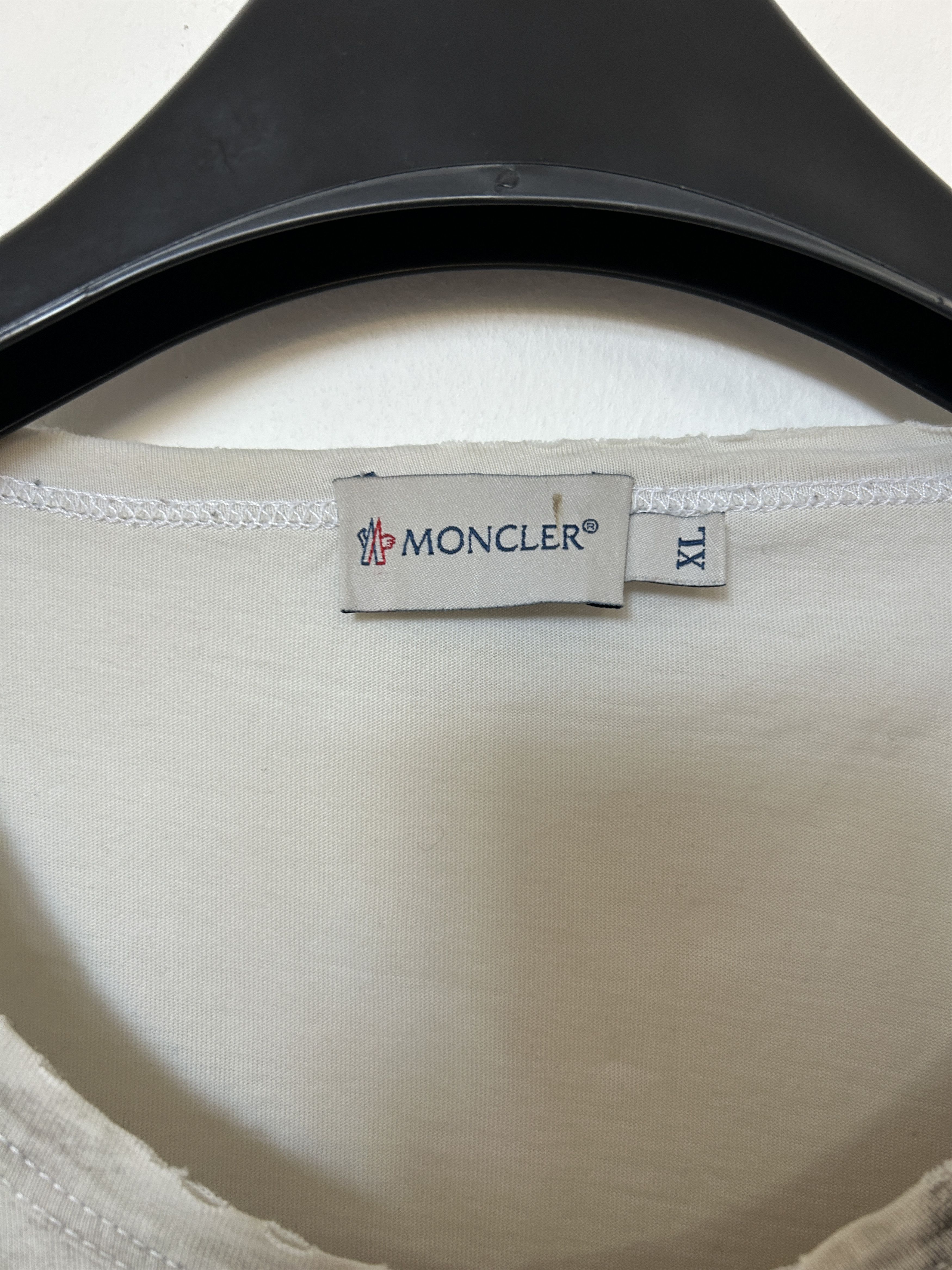Moncler Moncler Japanese Samurai Logo t-shirt tee Size US L / EU 52-54 / 3 - 4 Thumbnail