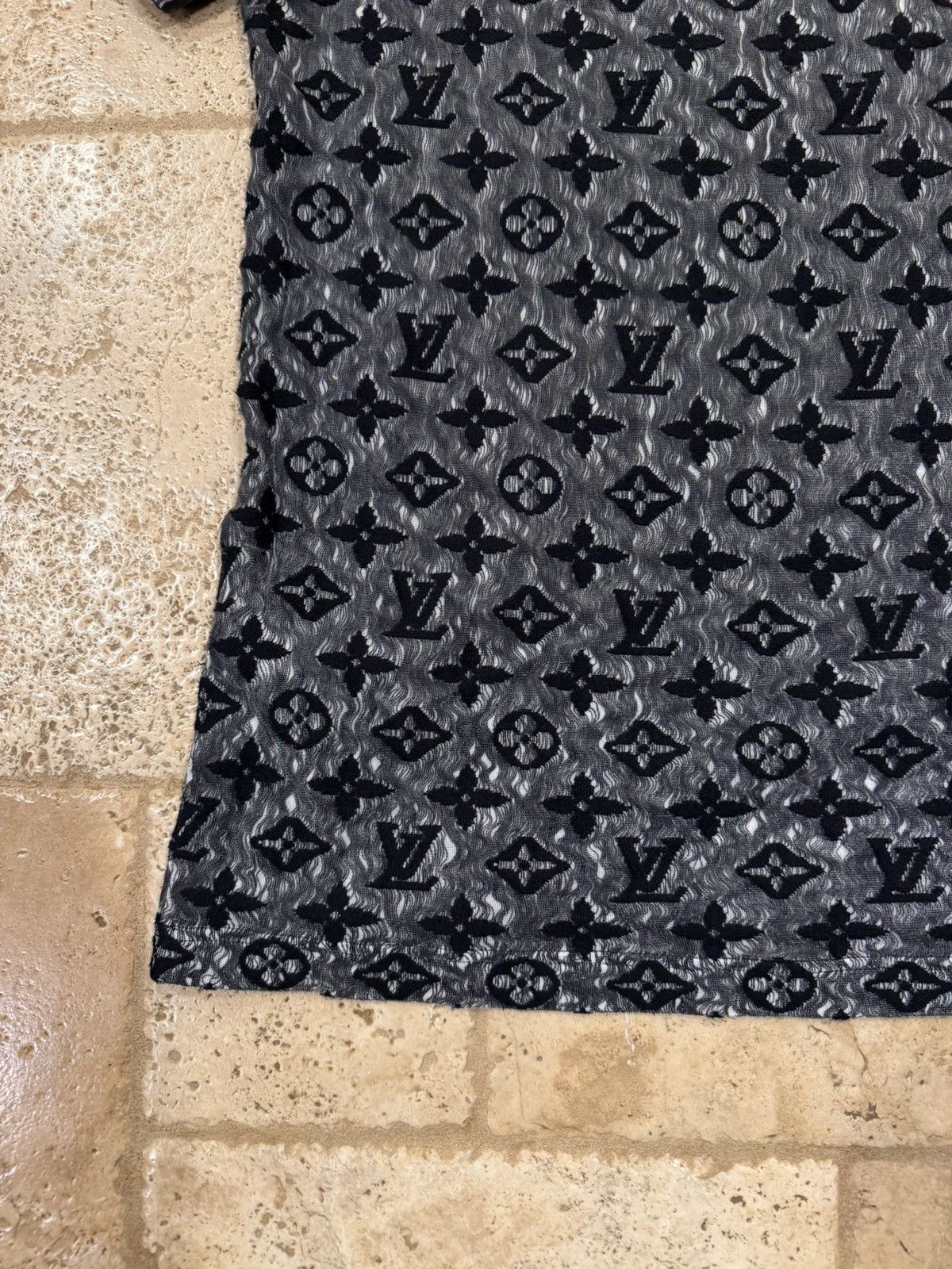 Louis Vuitton Louis Vuitton x Virgil Abloh 2022 Monogram Mesh T-Shirt Size US XXL / EU 58 / 5 - 13 Thumbnail
