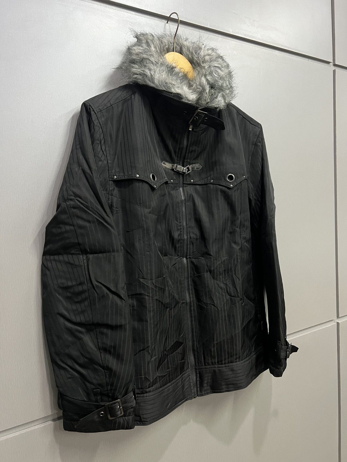 If Six Was Nine × Japanese Brand × Le Grande Bleu (L.G.B.) Crazy Splendid Satisfaction Bondage Fur Jacket Size US L / EU 52-54 / 3 - 3 Thumbnail