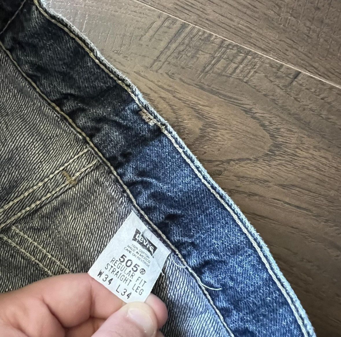 Levi's × Vintage 🚨LEVI JEANS GREAT FADE🚨 Size US 31 - 6 Thumbnail