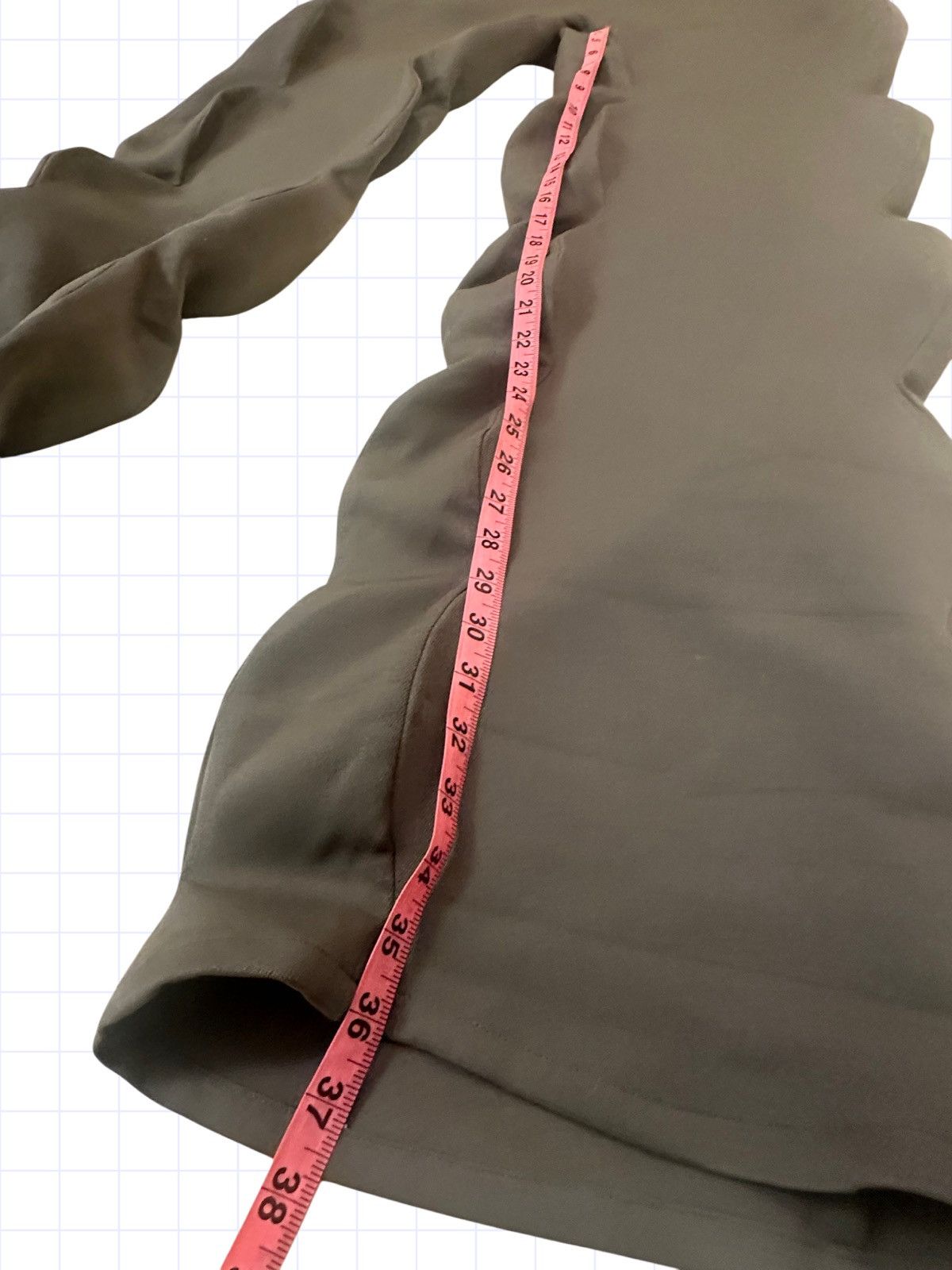 Designer Uncertain Factor Curvy Spiral Seam Pants High Waisted 33 34 Size US 33 - 10 Thumbnail