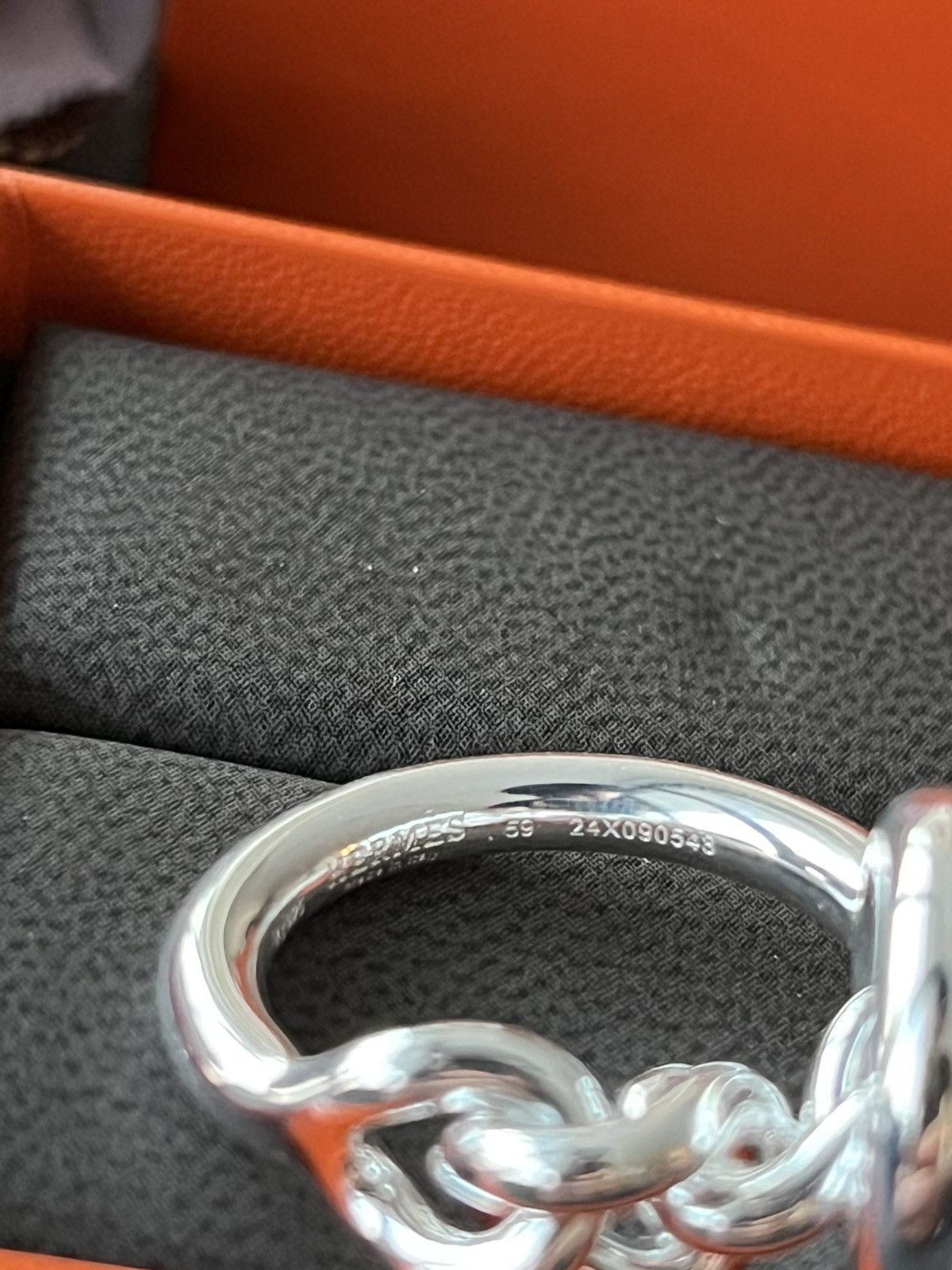 Hermes Rare Brand New Hermes Iconic Croisette Logo Ring 59 Size ONE SIZE - 16 Thumbnail