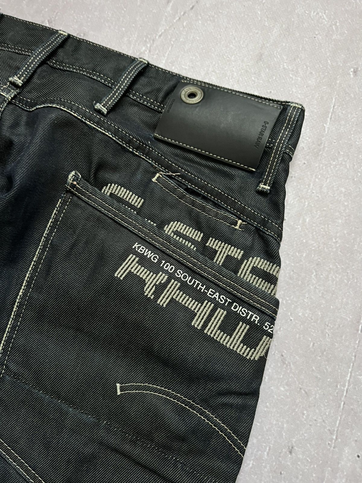 G-Star G Star Raw Jeans With Vintage Embroidery And Large Logo 36 Size US 36 / EU 52 - 3 Thumbnail