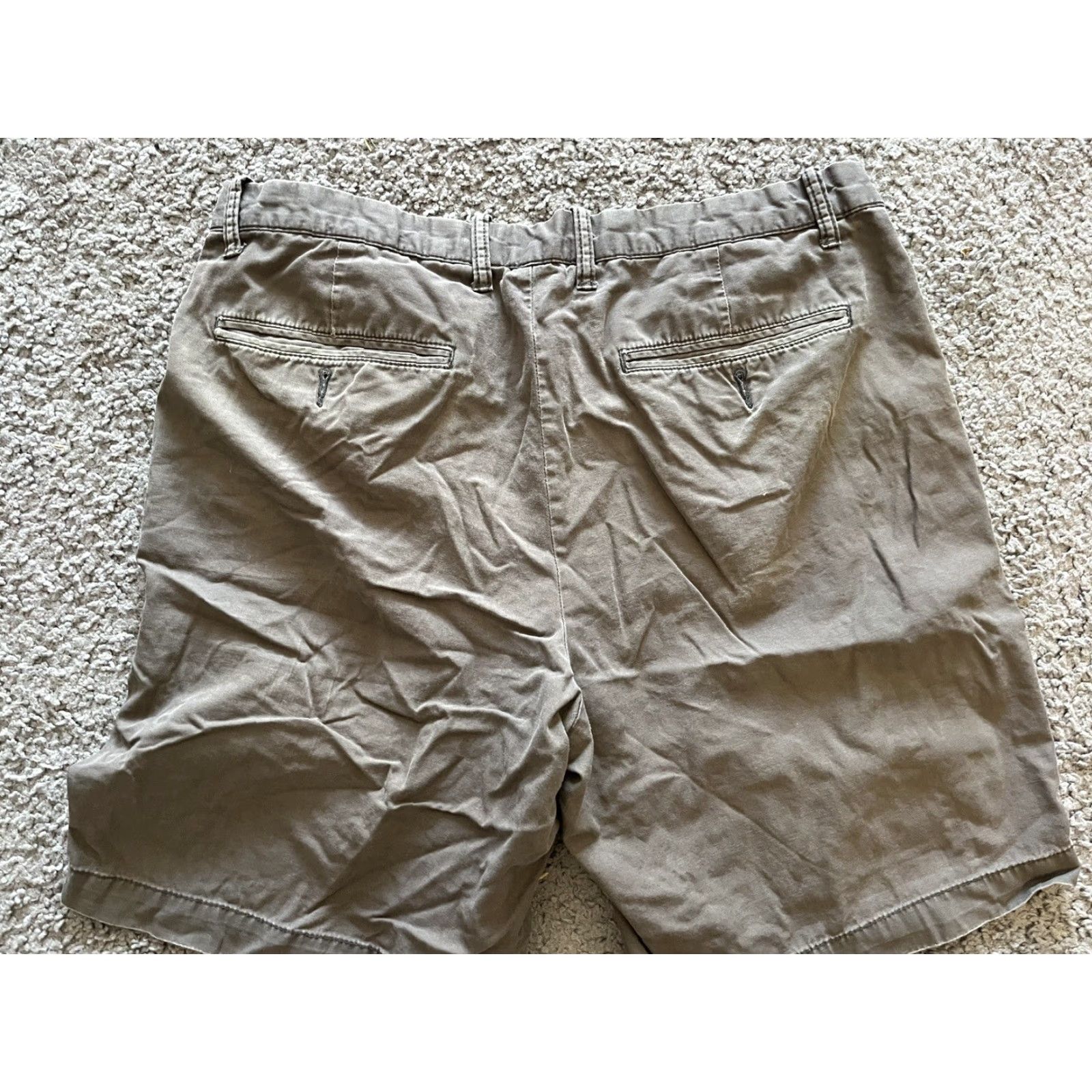 Gap VINTAGE Gap Shorts Men Chino Casual 35 10” Brown Cotton 100% Size 35 Mens Size US 35 - 2 Thumbnail