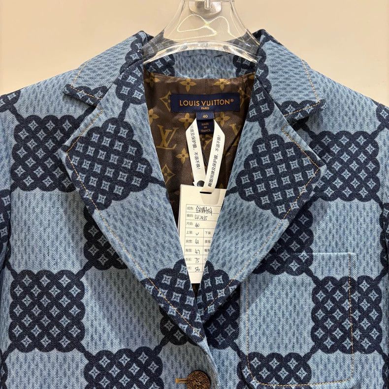 Louis Vuitton Louis Vuitton SS24 plaid print single-breasted blazer jack Size S / US 4 / IT 40 - 3 Thumbnail
