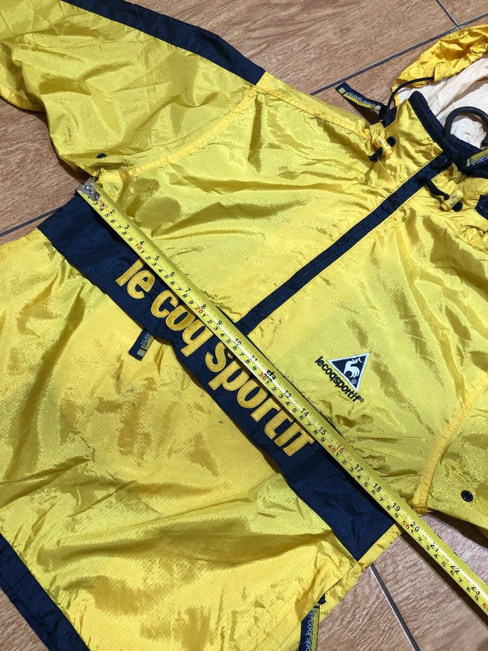 Le Coq Sportif Vintage Le Coq Sportif Windbreaker Jacket Zip Moto Size US M / EU 48-50 / 2 - 16 Thumbnail