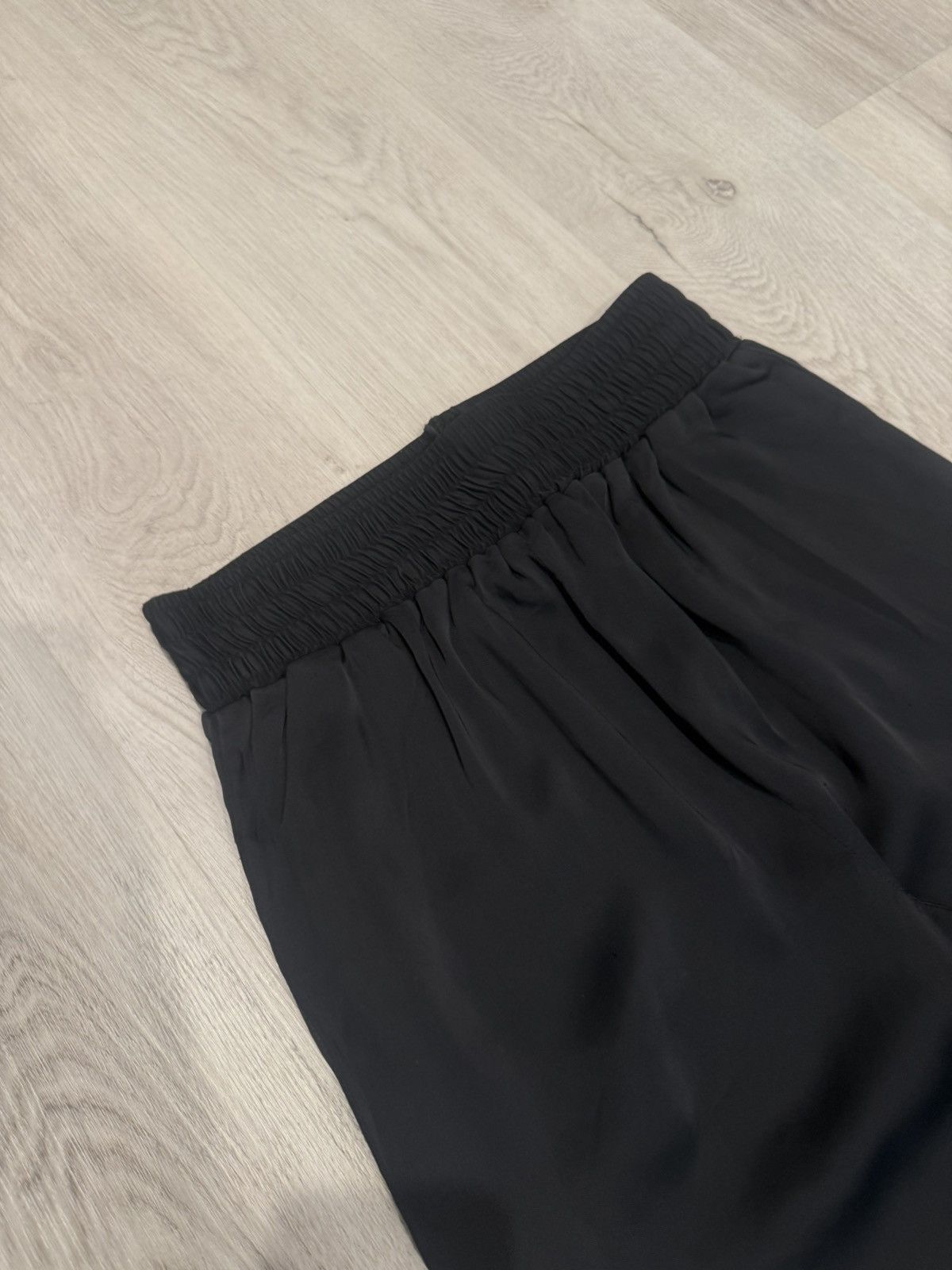 Balenciaga s/s 2018 silk wide leg sweatpants!! Size US 28 / EU 44 - 3 Thumbnail