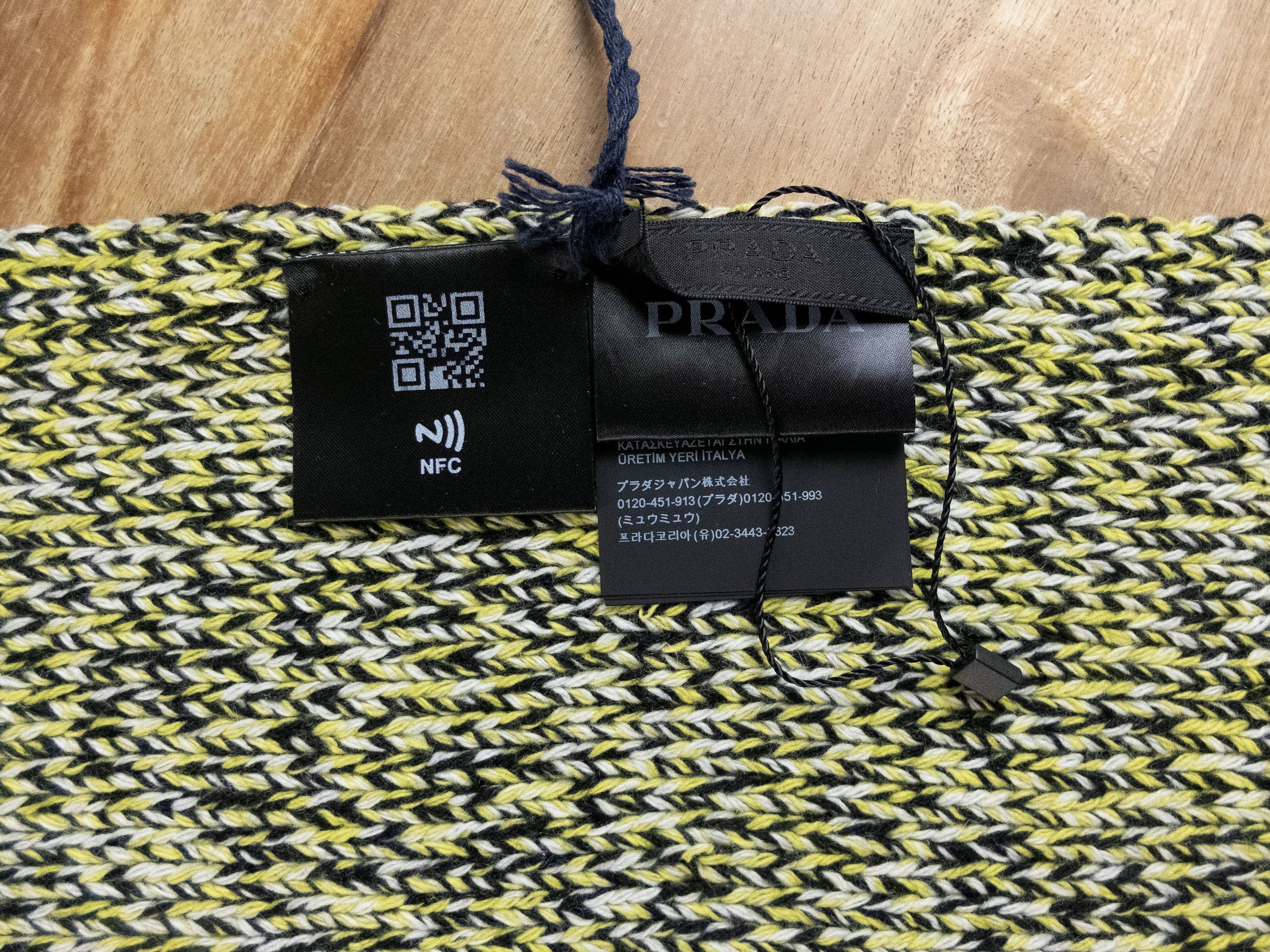 Prada PRADA green & black wool cashmere fringe scarf authentic Size ONE SIZE - 5 Thumbnail