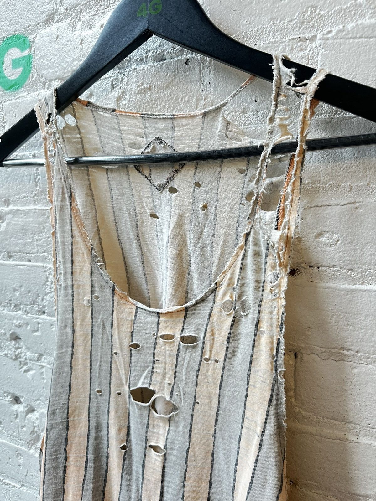 Vintage Vintage THRASHED DESTROYED PAPER THIN Tank Top Shirt M / L Size US M / EU 48-50 / 2 - 1 Thumbnail