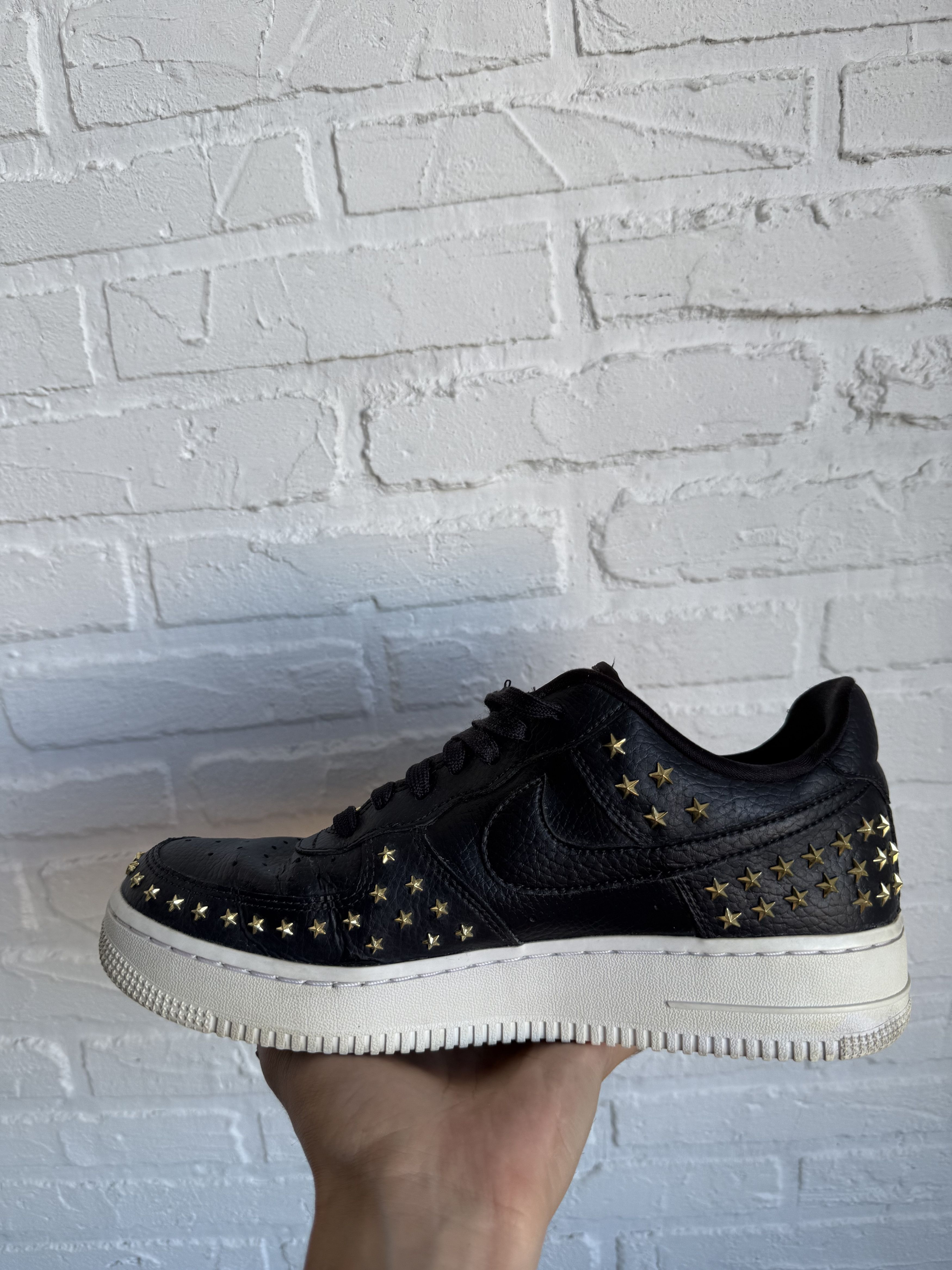 Nike NIKE Air Force 1 Low Star Studded Black sneakers Size US 8.5 / EU 41-42 - 13 Thumbnail