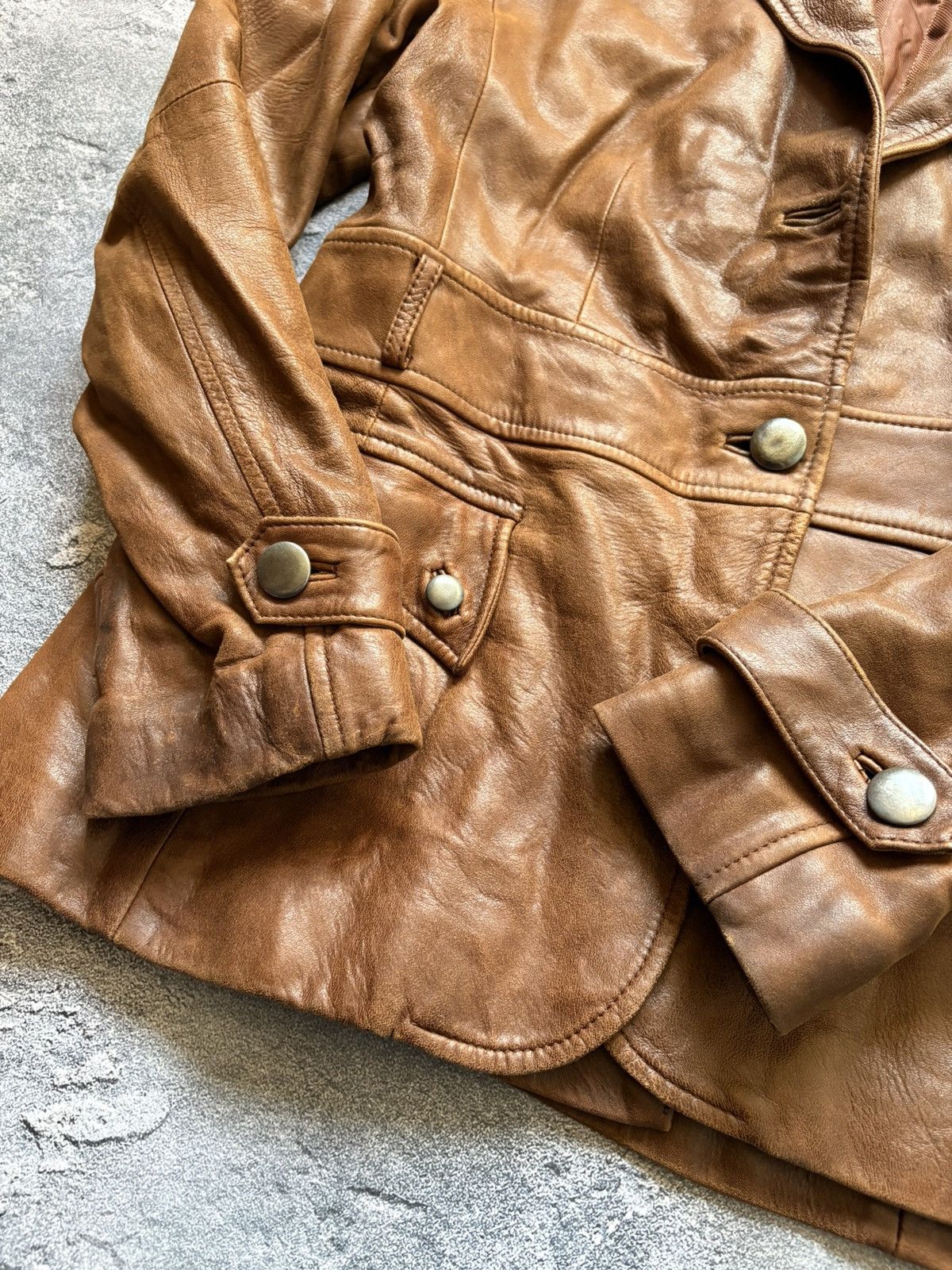 Max Mara Vintage Max Mara Italy Luxury Brown Leather Jacket Size US10 Size L / US 10 / IT 46 - 7 Thumbnail