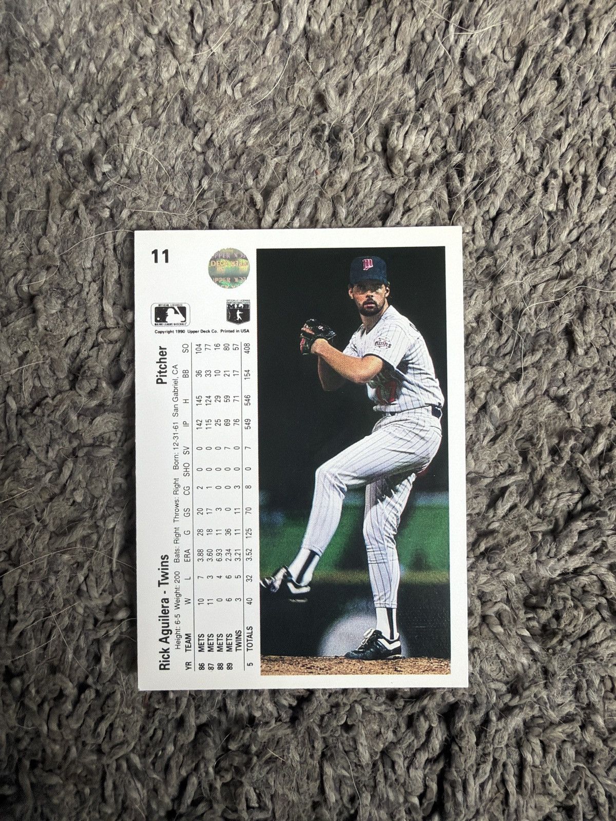 MLB 1990 Upper Deck #11 Rick Aguilera Card Size ONE SIZE - 2 Thumbnail