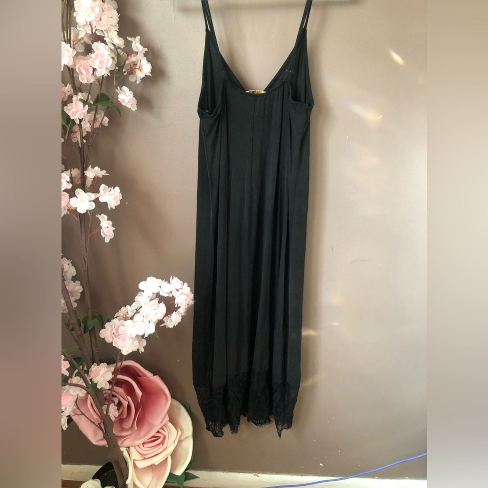 Other LONG Maxi lace bottom dress. SilkY Eri+Ali (Anthropologie) Size S / US 4 / IT 40 - 3 Thumbnail