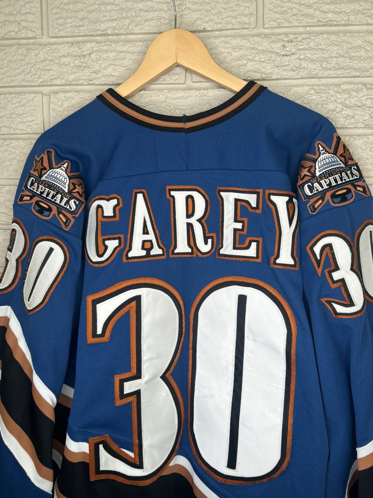 Ccm Vintage CCM Washington Capitals Jim Carey Jersey Size US XL / EU 56 / 4 - 11 Thumbnail