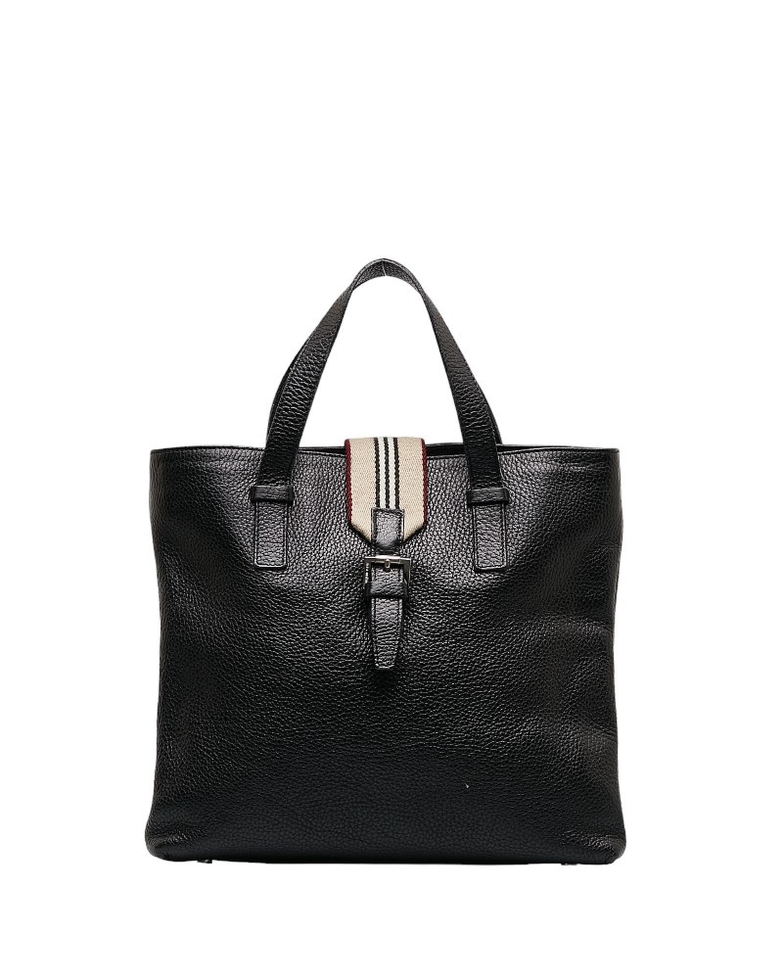image of Burberry Leather Tote Bag In Ab Condition in Black, Women's