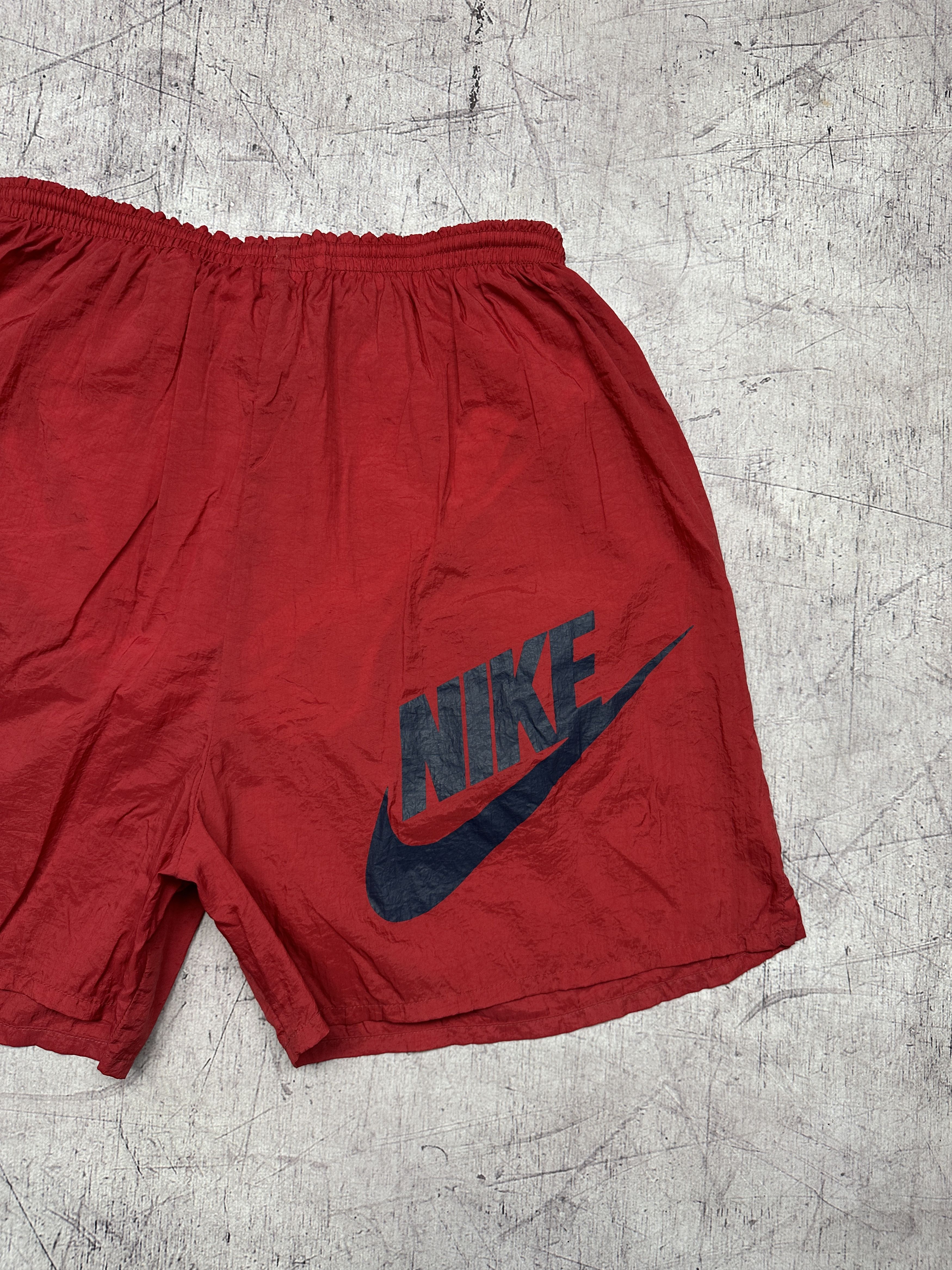 Nike Nike 90s Vintage Mens Nylon Shorts Size US 34 / EU 50 - 2 Thumbnail