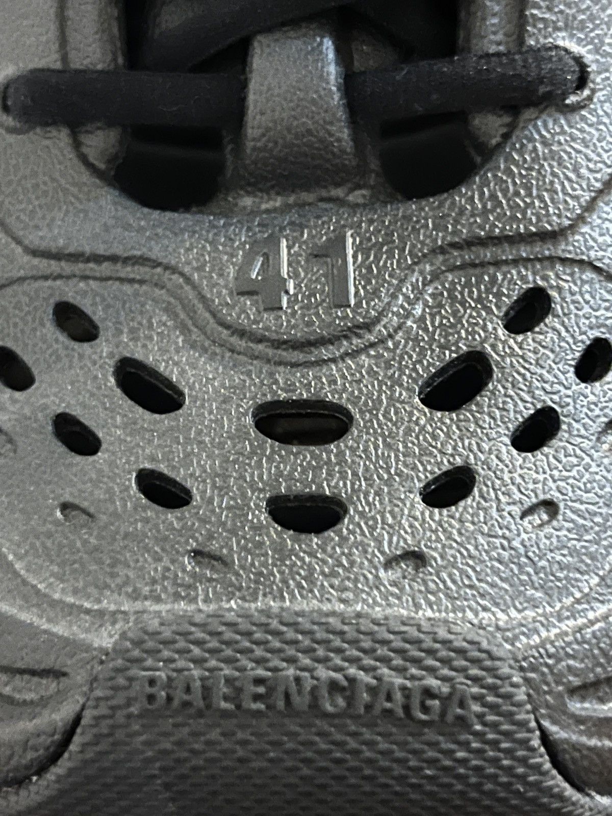 Balenciaga NEW Balenciaga HD Sneakers US8.5 (EU41) Size US 8.5 / EU 41-42 - 9 Thumbnail