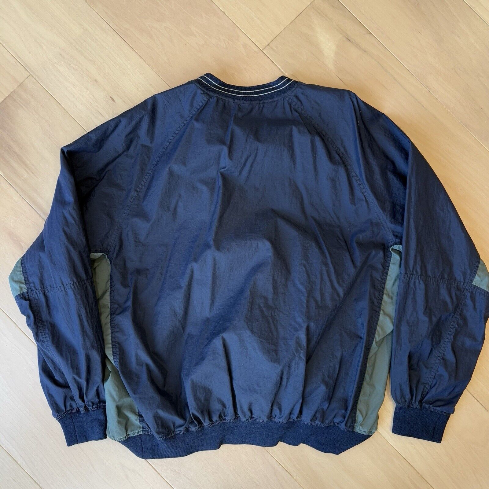 Nike × Vintage Vintage Nike Center Swoosh Sweatshirt XL Navy 90s Nylon Size US XL / EU 56 / 4 - 7 Thumbnail