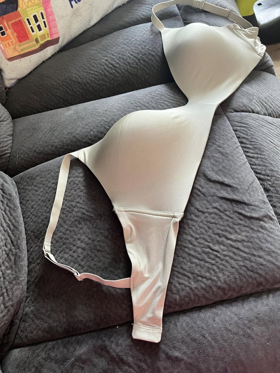 SKIMS Push-Up Plunge Bra "Talc Green" Size S / US 4 / IT 40 - 5 Thumbnail