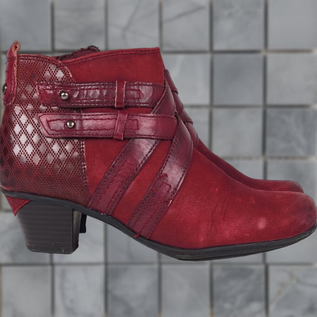 Vintage Earth Emerald Burgundy Suede Leather Bootie Criss Cross Strap Women’s Size 6B Size US 6 / IT 36 - 1 Thumbnail
