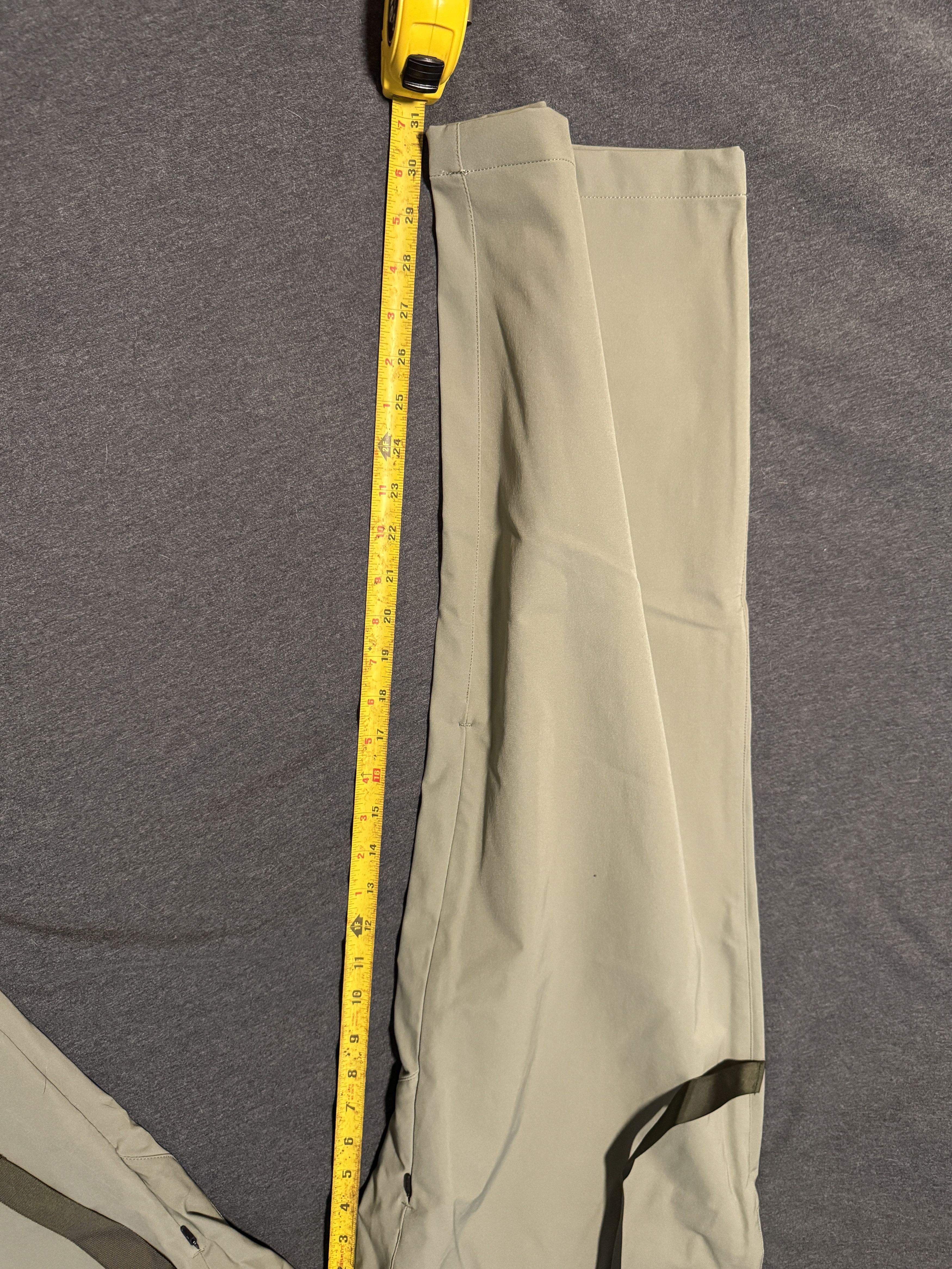 Acronym Acronym P46-DS Size US 36 / EU 52 - 6 Thumbnail