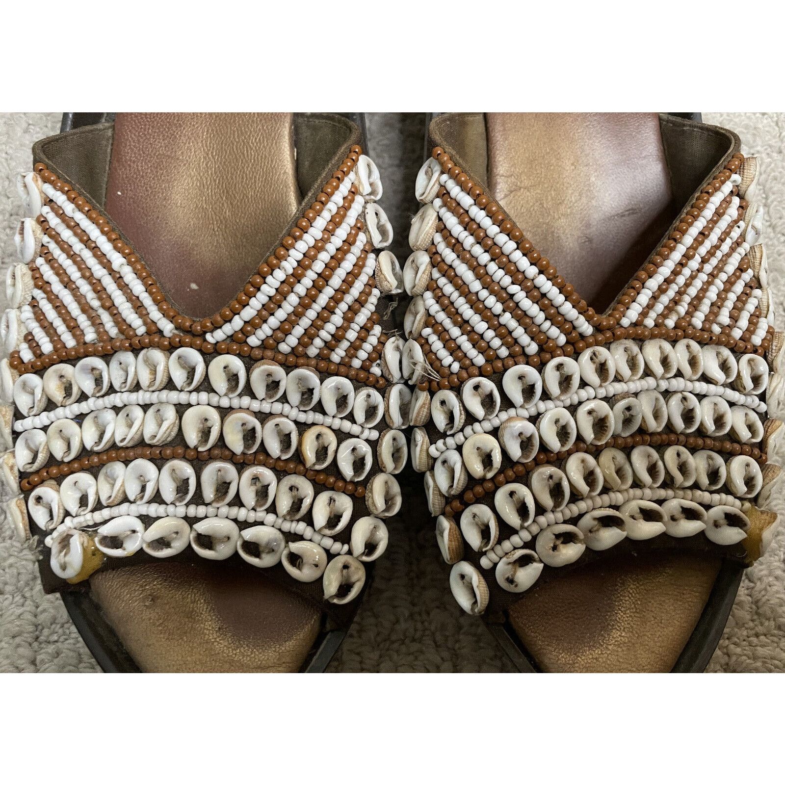 Robert Clergerie Robert Clergerie Brown White Shell Beaded Sandals Slides 9 Size US 9 / IT 39 - 6 Thumbnail