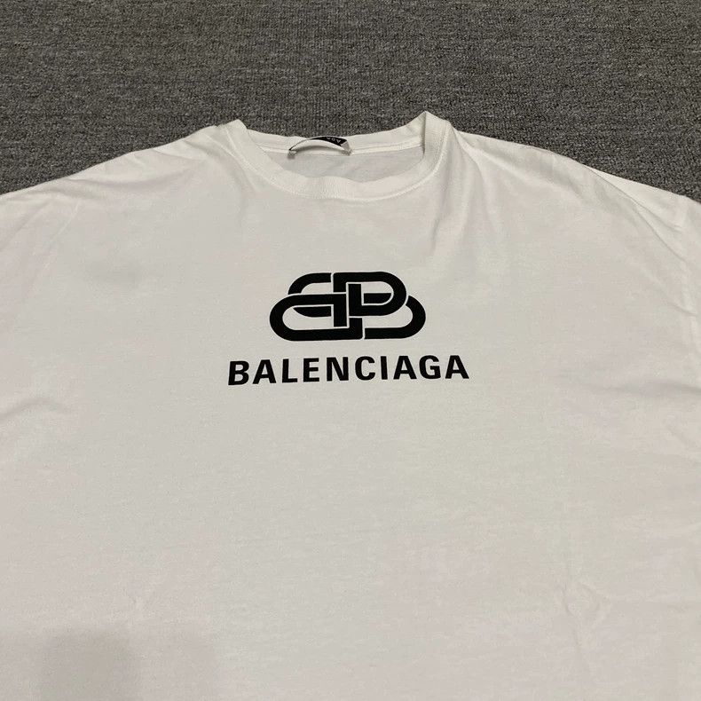 Balenciaga Balenciaga Buckle Short Sleeve Size US XS / EU 42 / 0 - 4 Thumbnail
