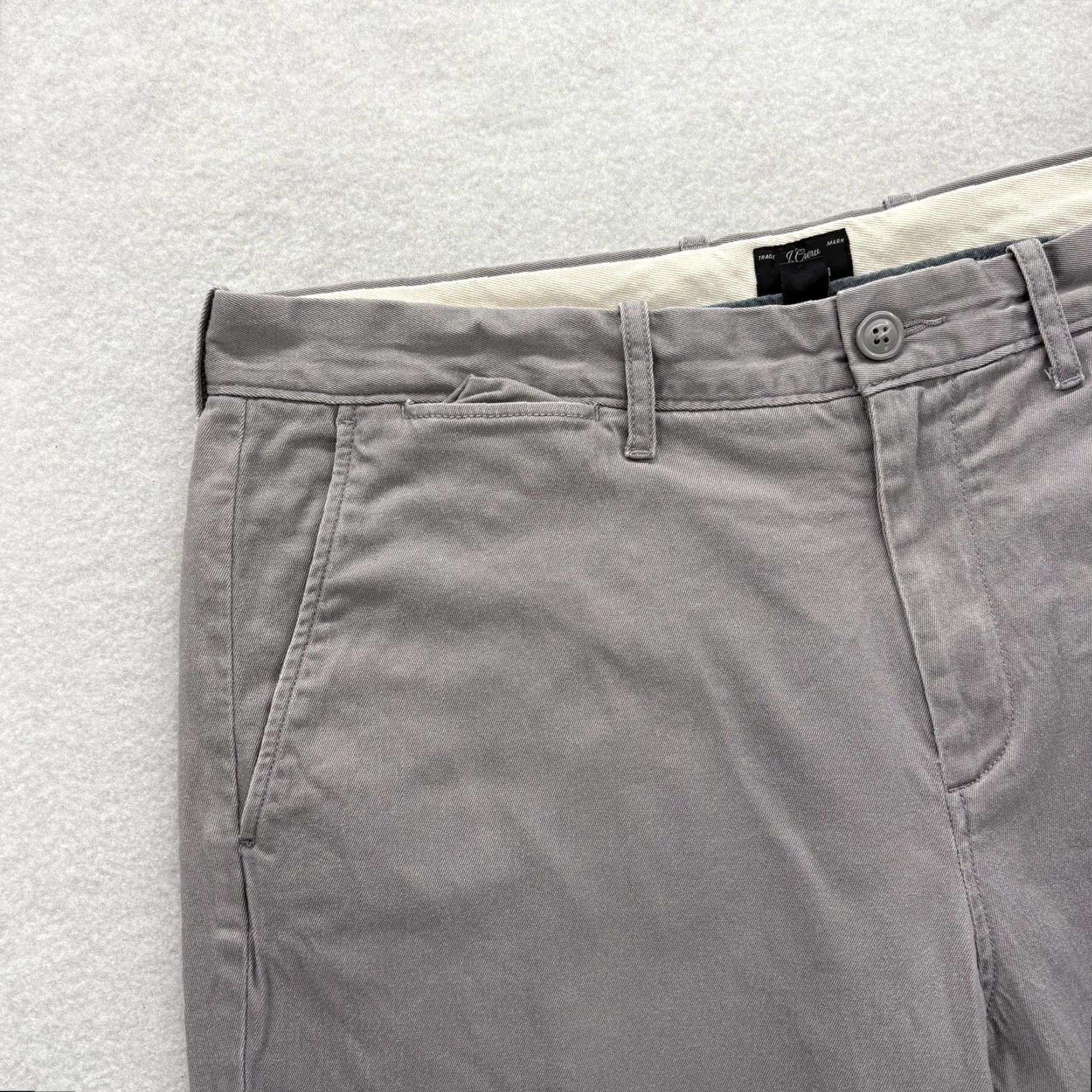 J.Crew J.Crew 770 Straight Pants Mens 33x32 Gray Chino Casual Workwear Stretch Cotton Spandex Flat Front ZIP Pockets 90s? Size US 33 - 3 Thumbnail