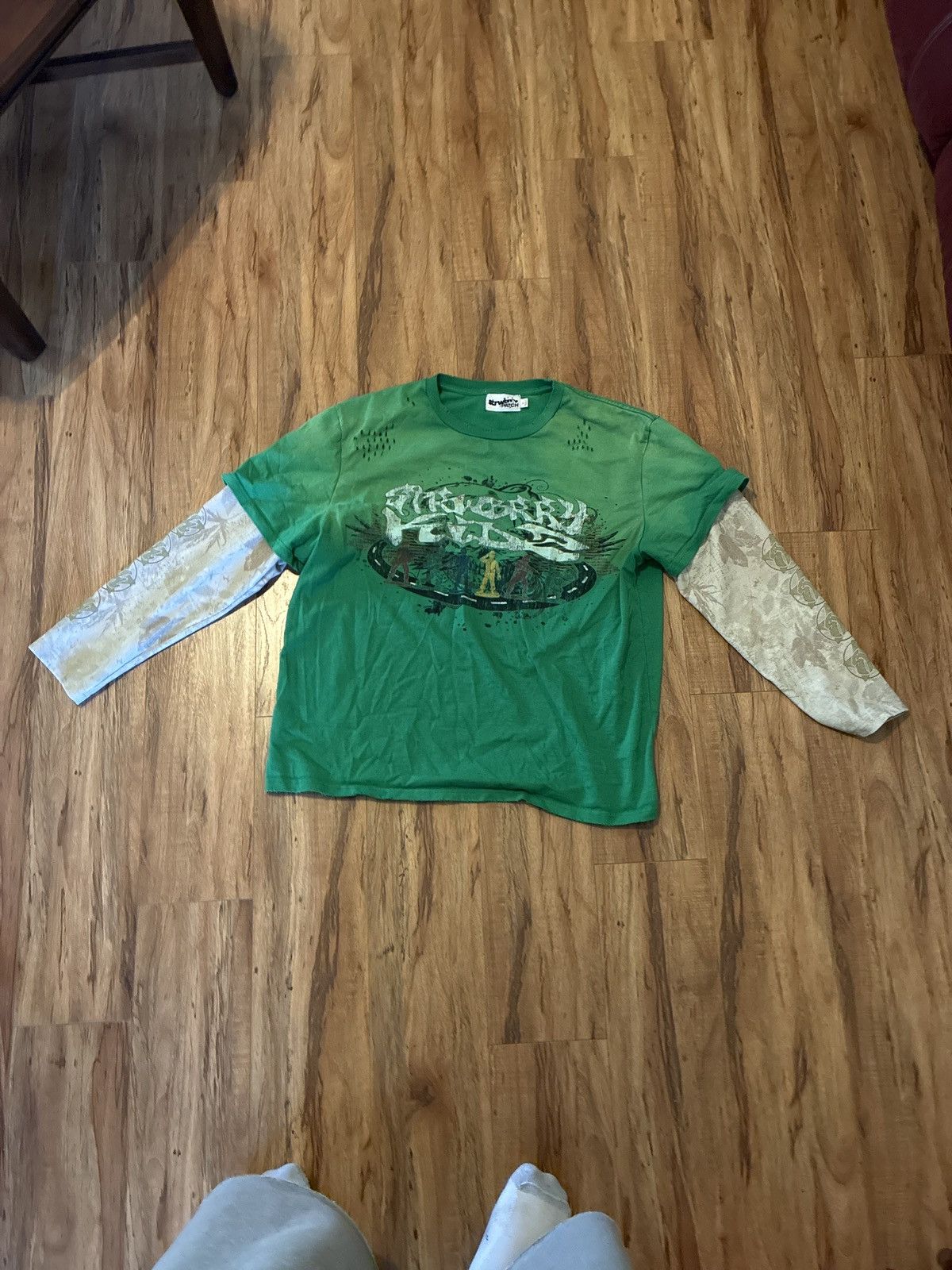 Other Green graphic tee Size US L / EU 52-54 / 3 - 1 Thumbnail