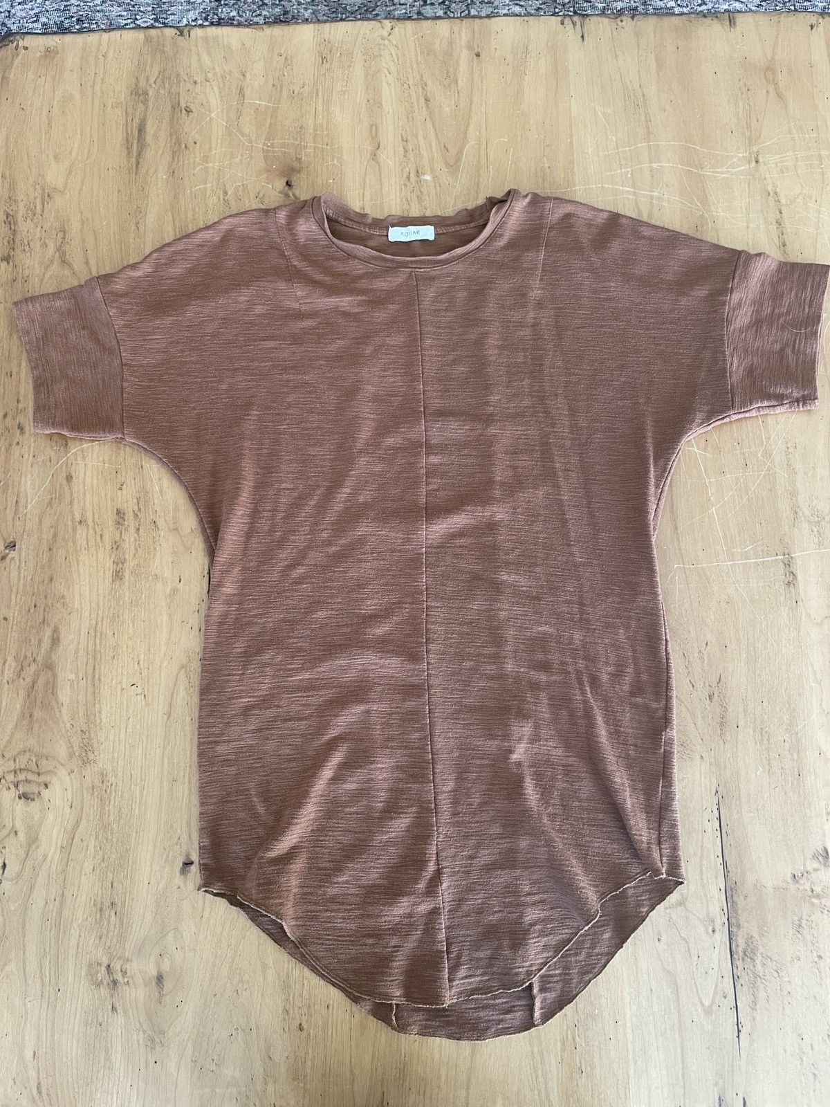 Kollar Clothing Burnt orange scoop tee Size US M / EU 48-50 / 2 - 1 Preview