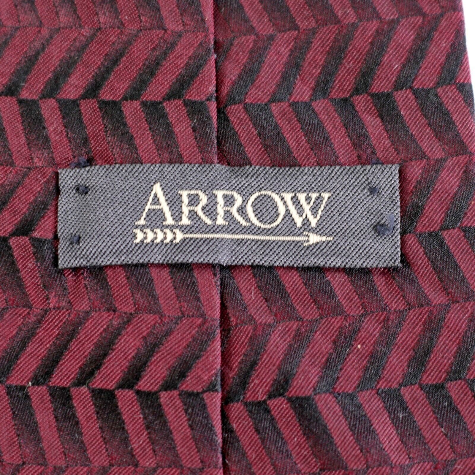 Arrow Arrow Maroon Red Geometric Herringbone Short Wide Woven Silk Size ONE SIZE - 3 Thumbnail