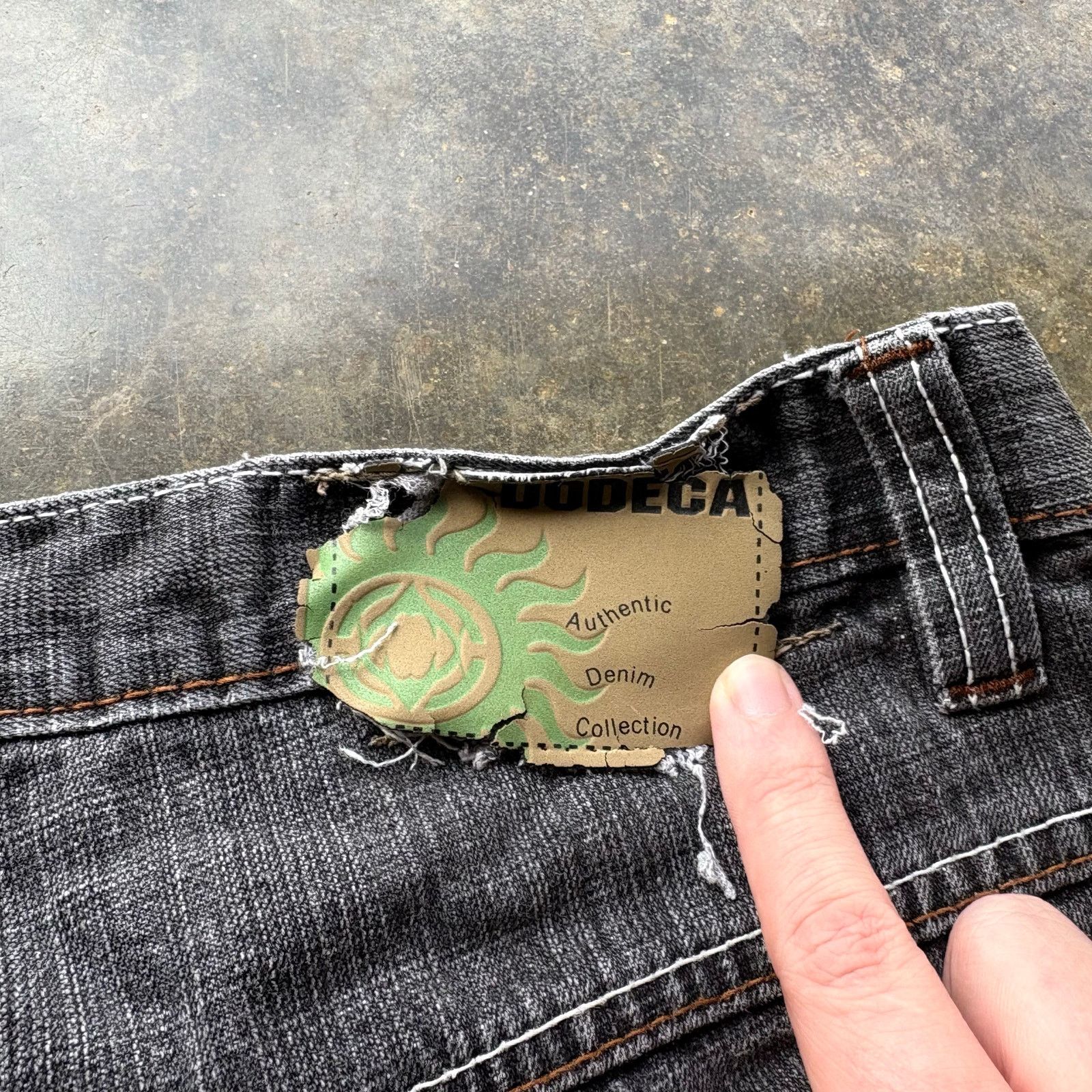 Southpole Crazy Vintage Baggy Faded Dodeca Jeans Size US 40 / EU 56 - 2 Thumbnail