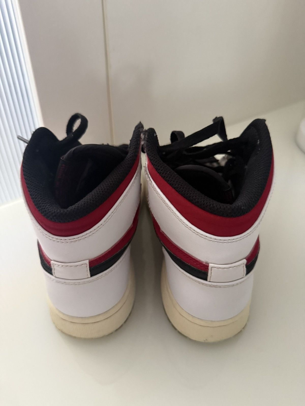 Jordan Brand Jordan 1 “Carmine” Size US 5.5 / EU 38 - 4 Thumbnail