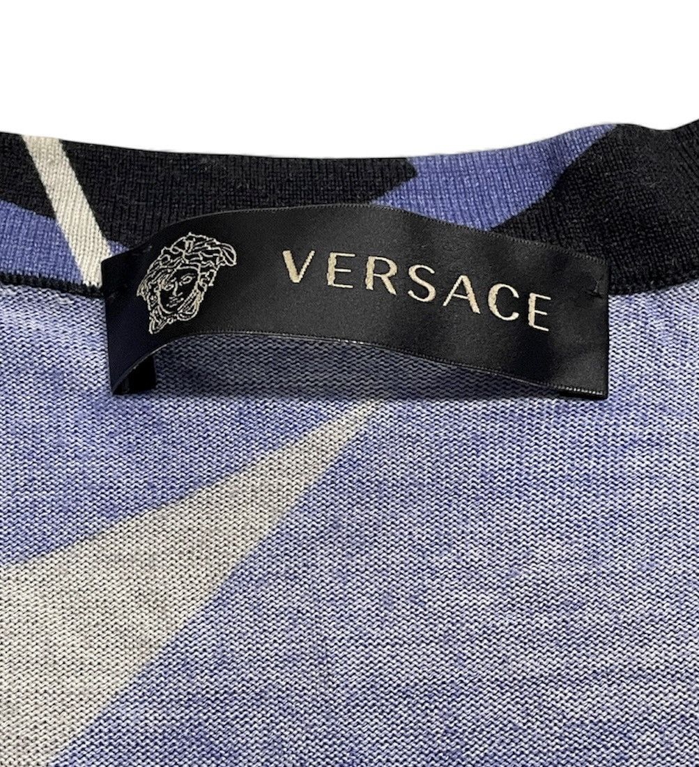 Versace Versace Antique Printed Wool Sweater Size US L / EU 52-54 / 3 - 5 Thumbnail
