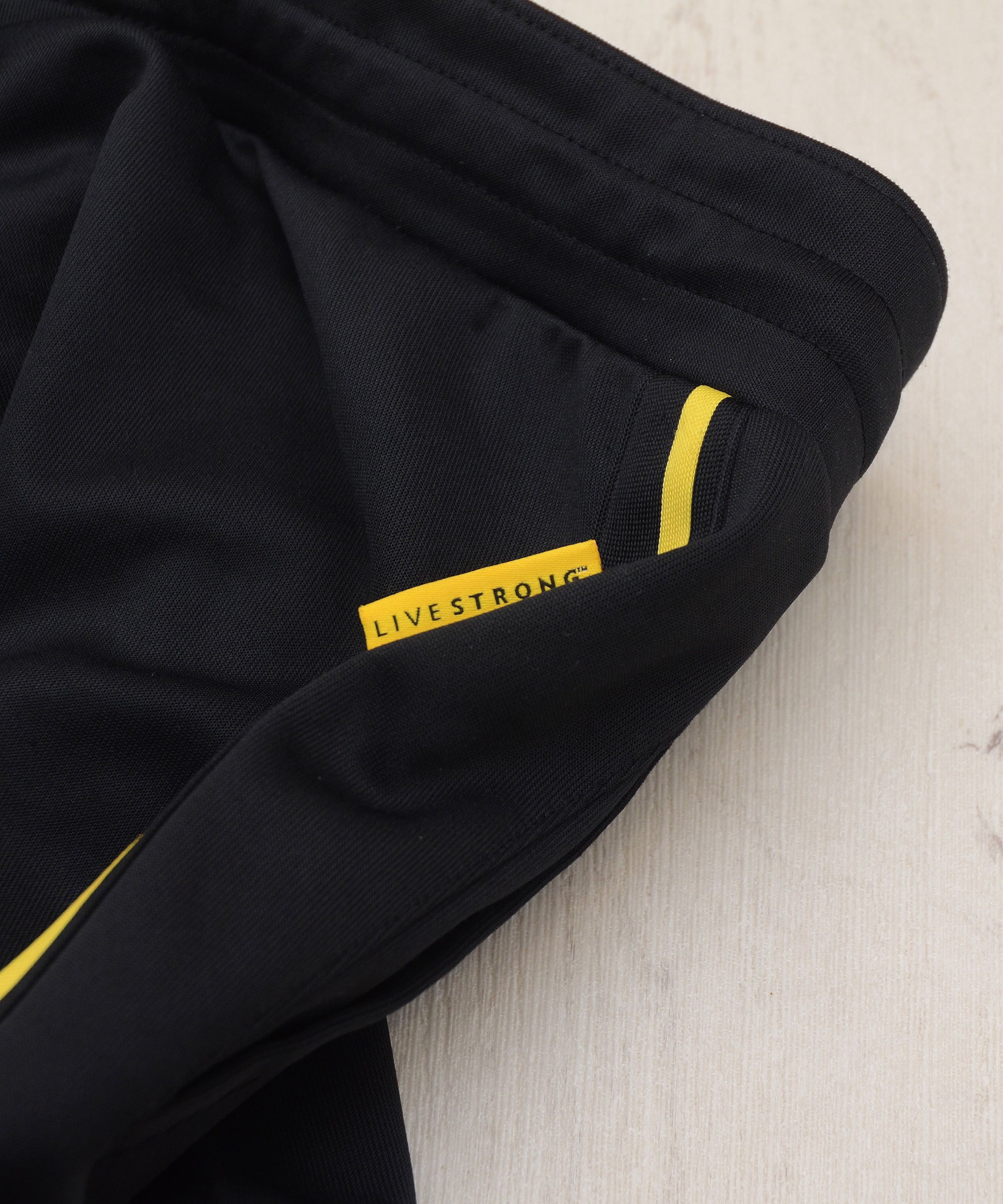 Nike × Nike ACG × Vintage Vintage Y2K Nike Livestrong Black & Yellow Sweatpants Size 31" - 6 Thumbnail