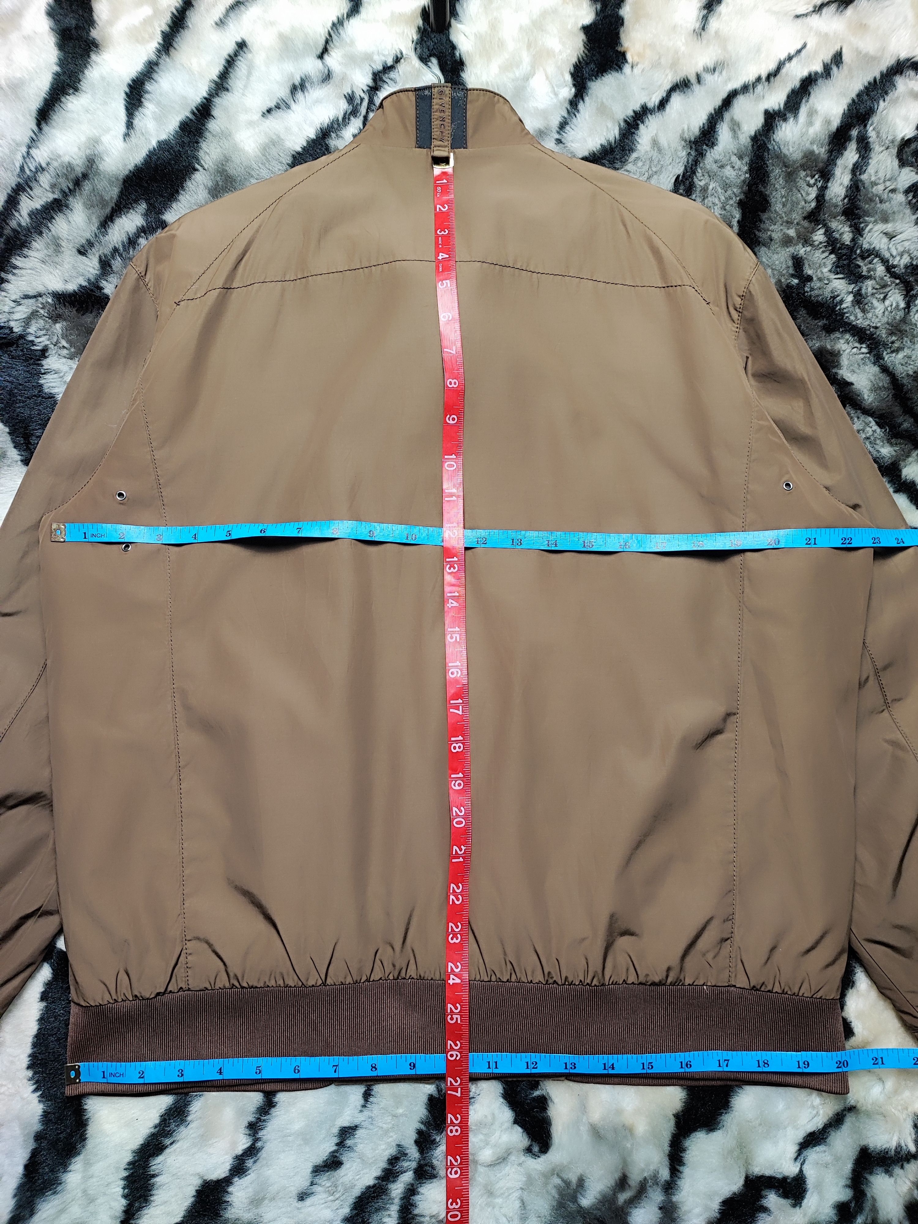 Givenchy Givenchy Bombers Light Jacket Travis Scoot Colour Size US L / EU 52-54 / 3 - 23 Thumbnail