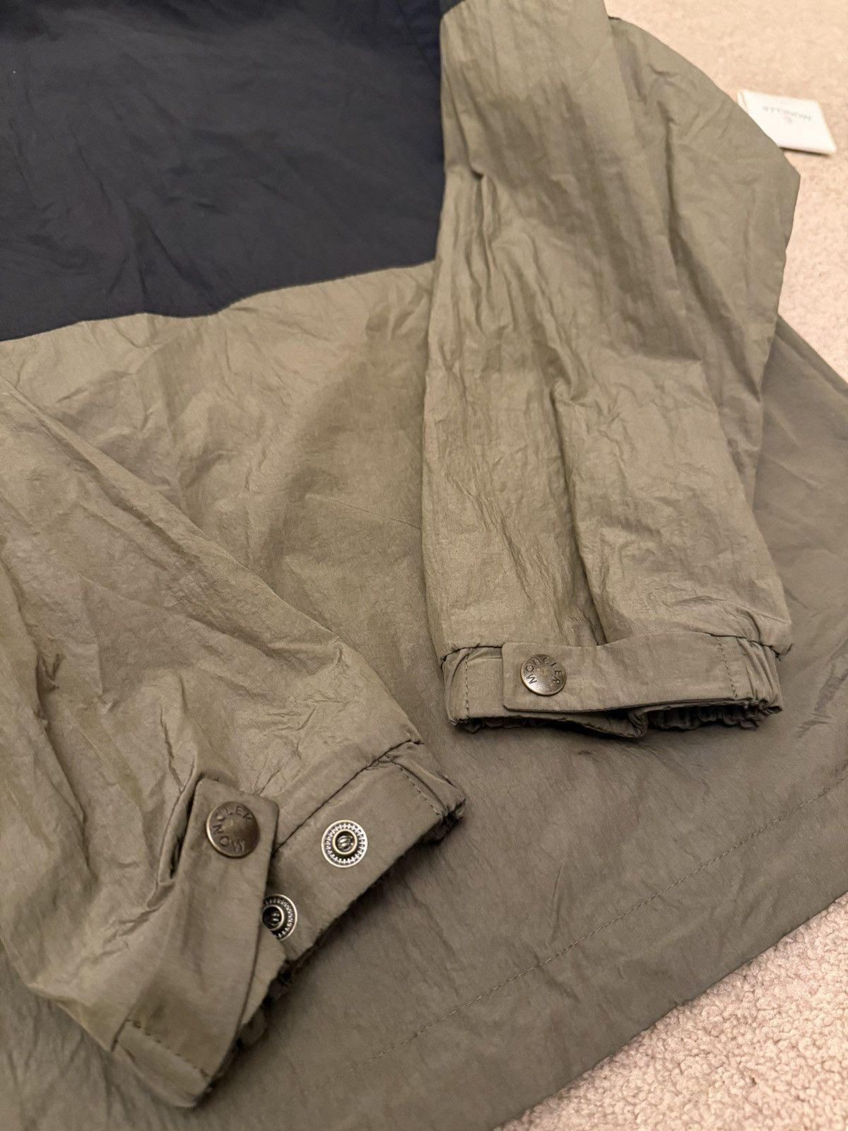 Moncler MONCLER Archivio Olive Nylon Body Size US M / EU 48-50 / 2 - 9 Thumbnail