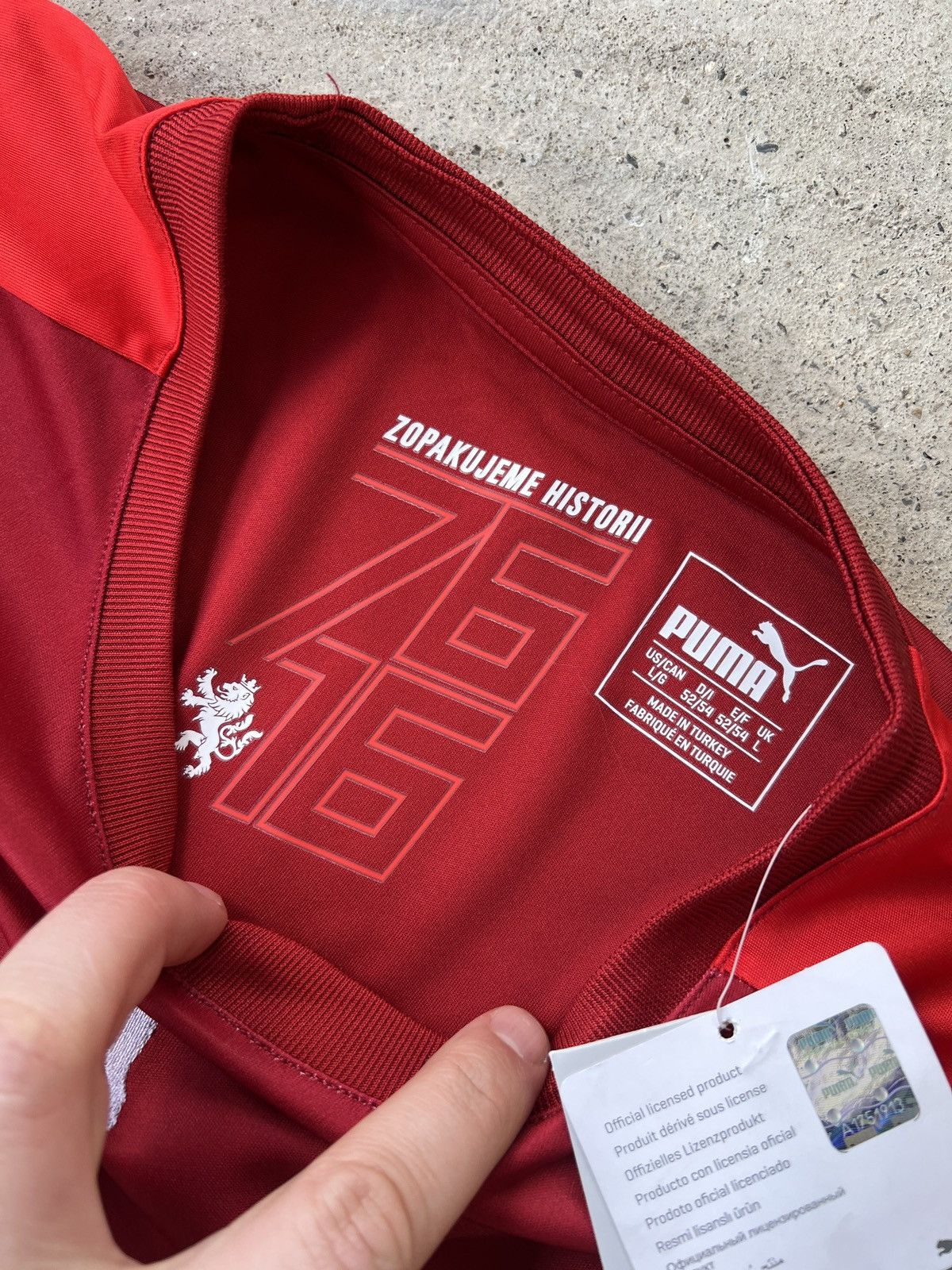 Puma Puma Czech Republic Football Jersey Size US L / EU 52-54 / 3 - 2 Thumbnail