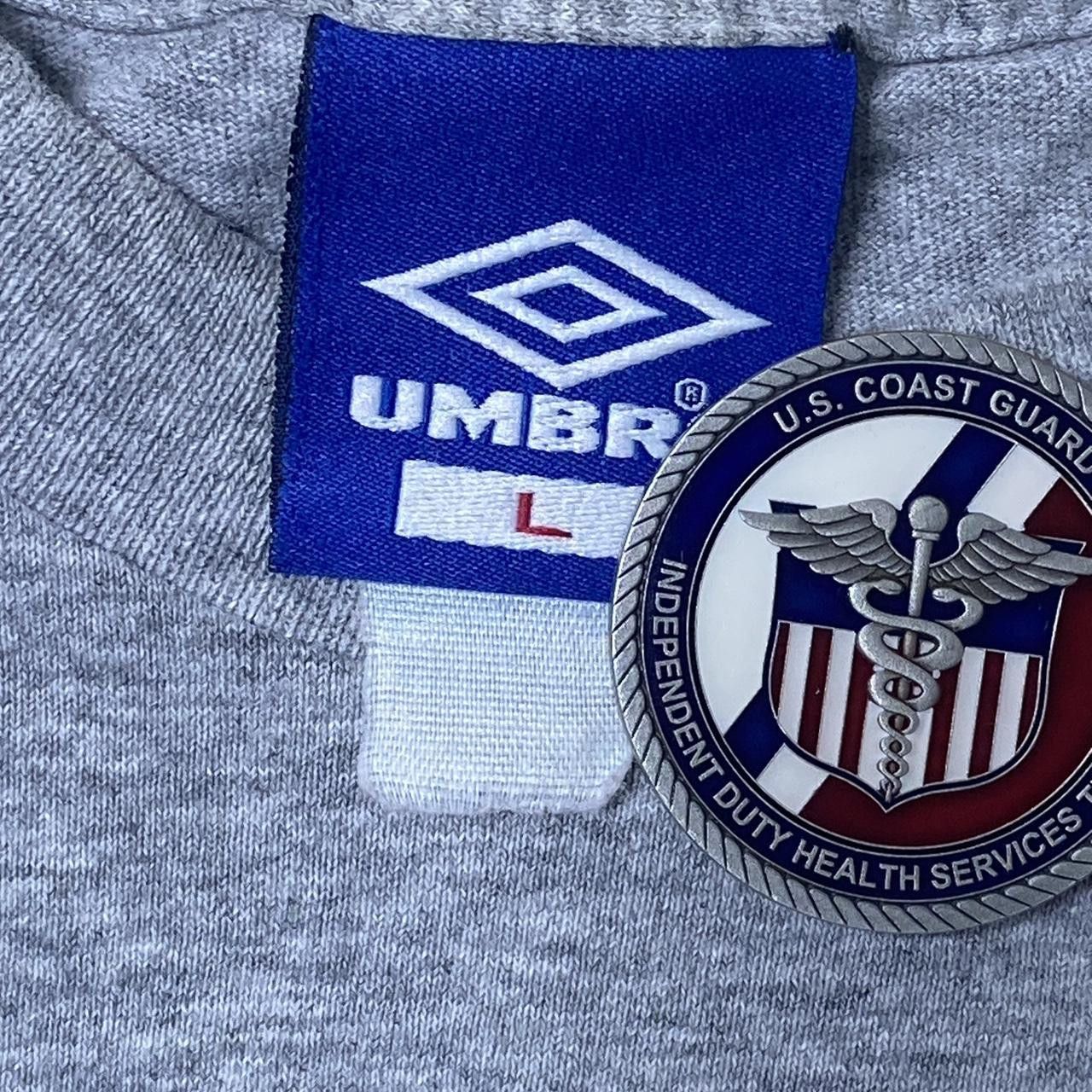 Umbro Vintage Umbro Gray Thrashed Soccer Tee Size Large Size US L / EU 52-54 / 3 - 6 Thumbnail